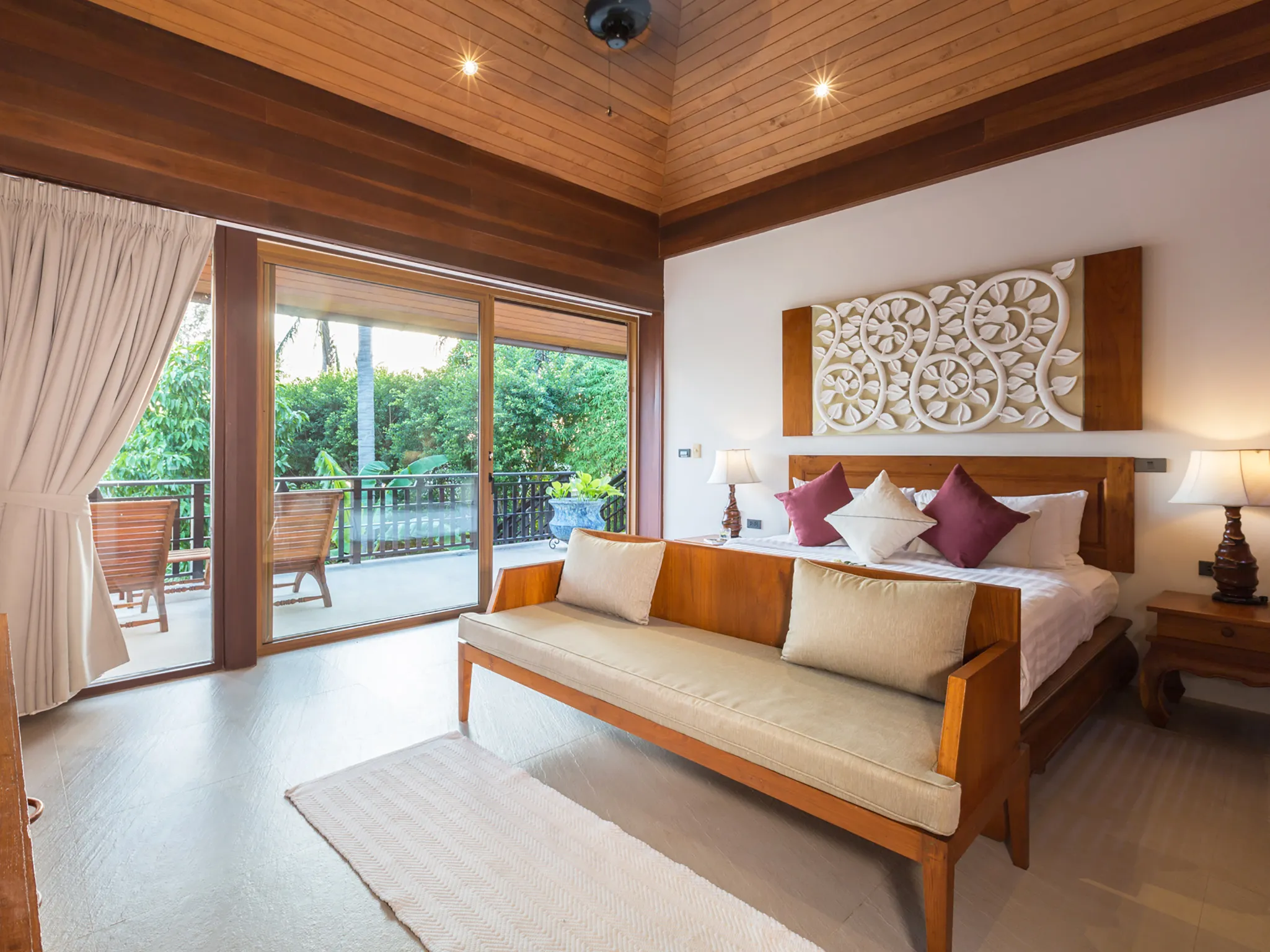 Baan Puri - Magnolia suite setting
