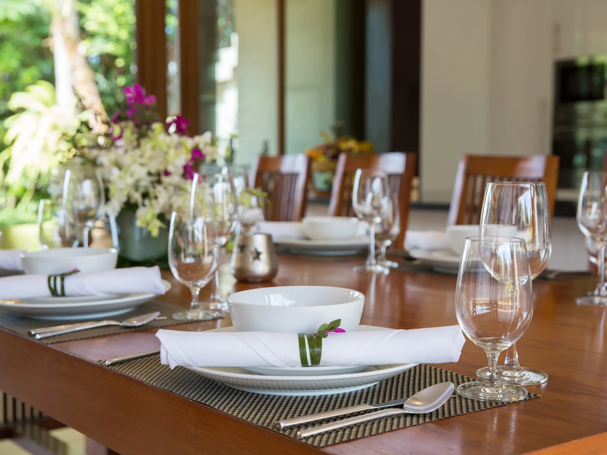 Baan Puri - Elegant table setting