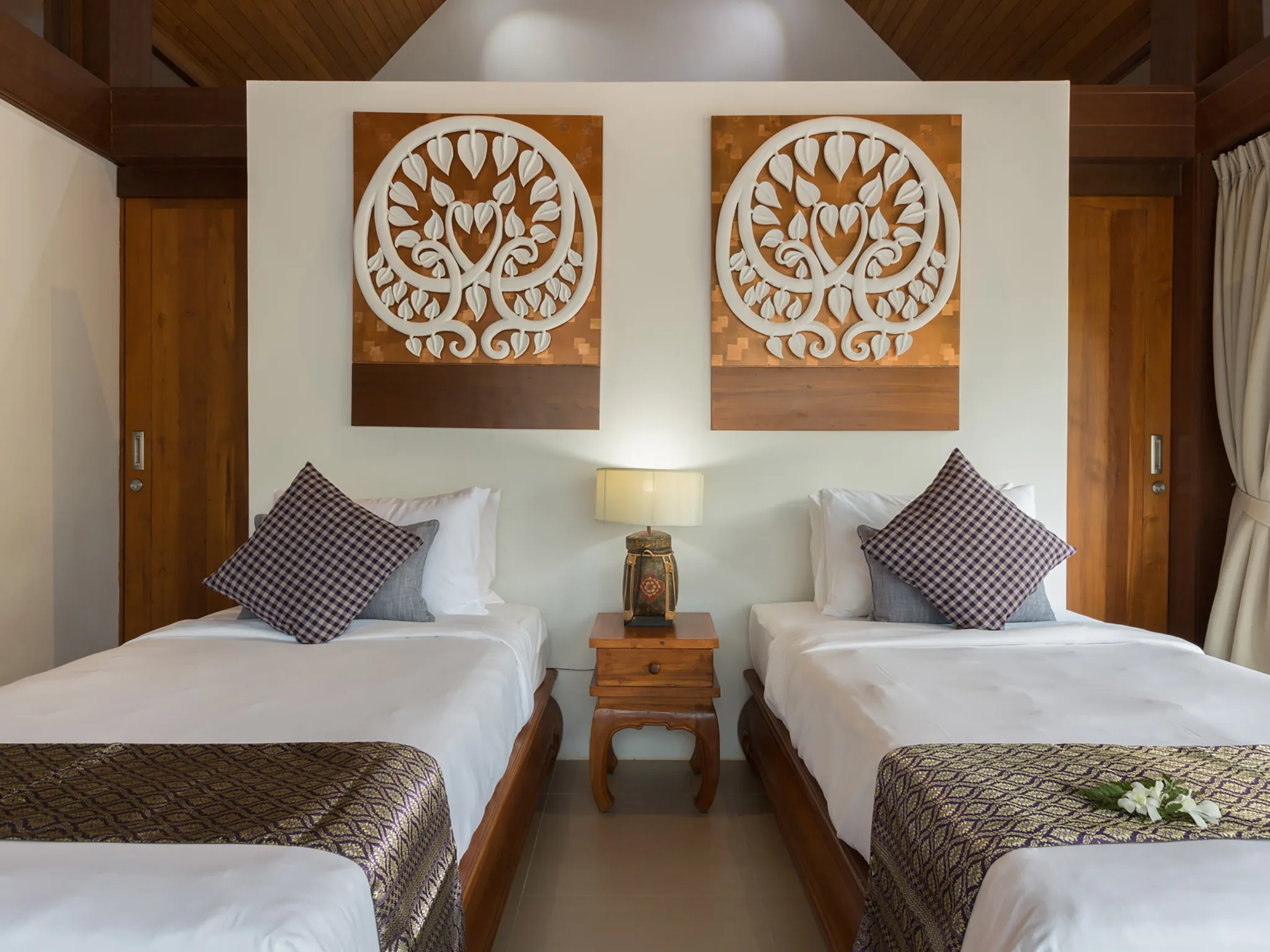 Baan Puri - Orchid suite detail