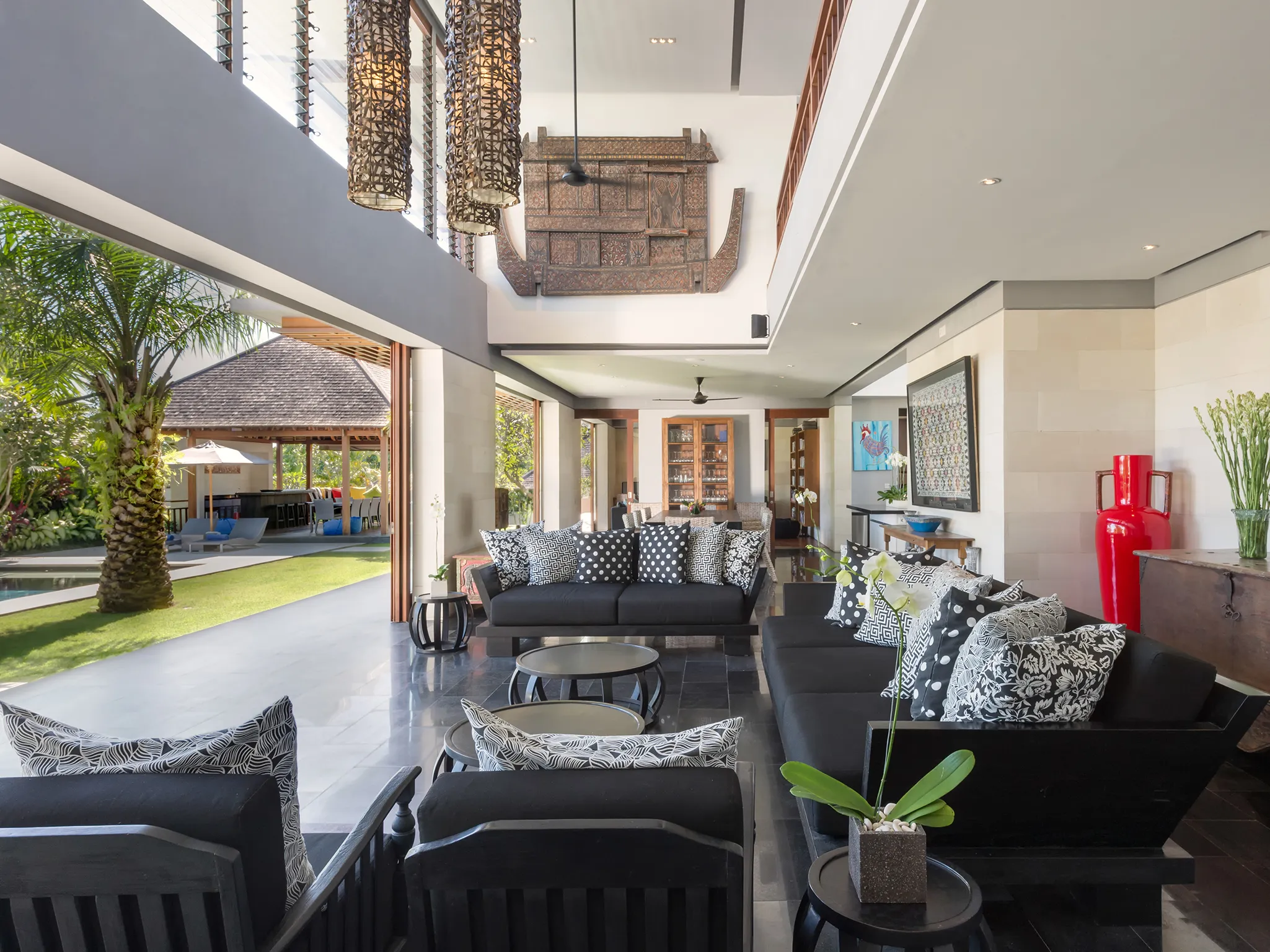 Bendega Rato - Open fronted living area