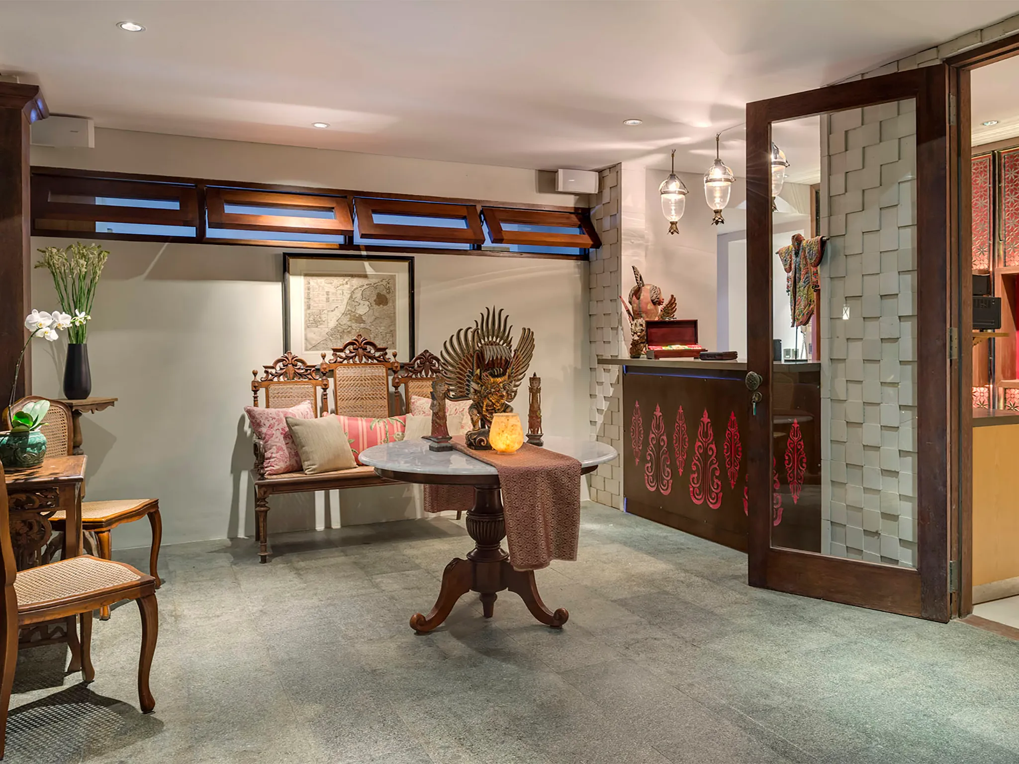 Des Indes II - Bar Area