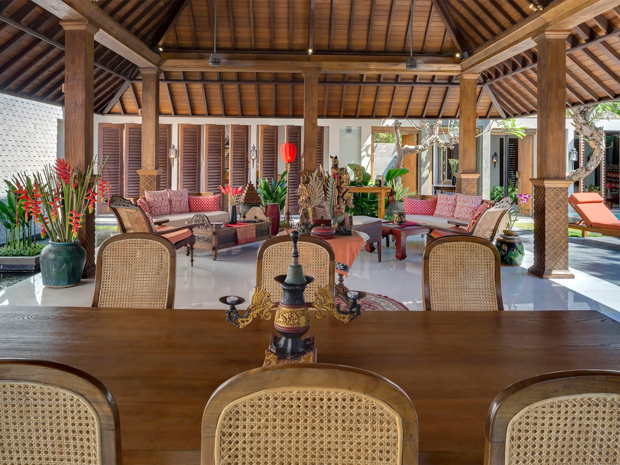 Des Indes II - Living and entertaining spaces