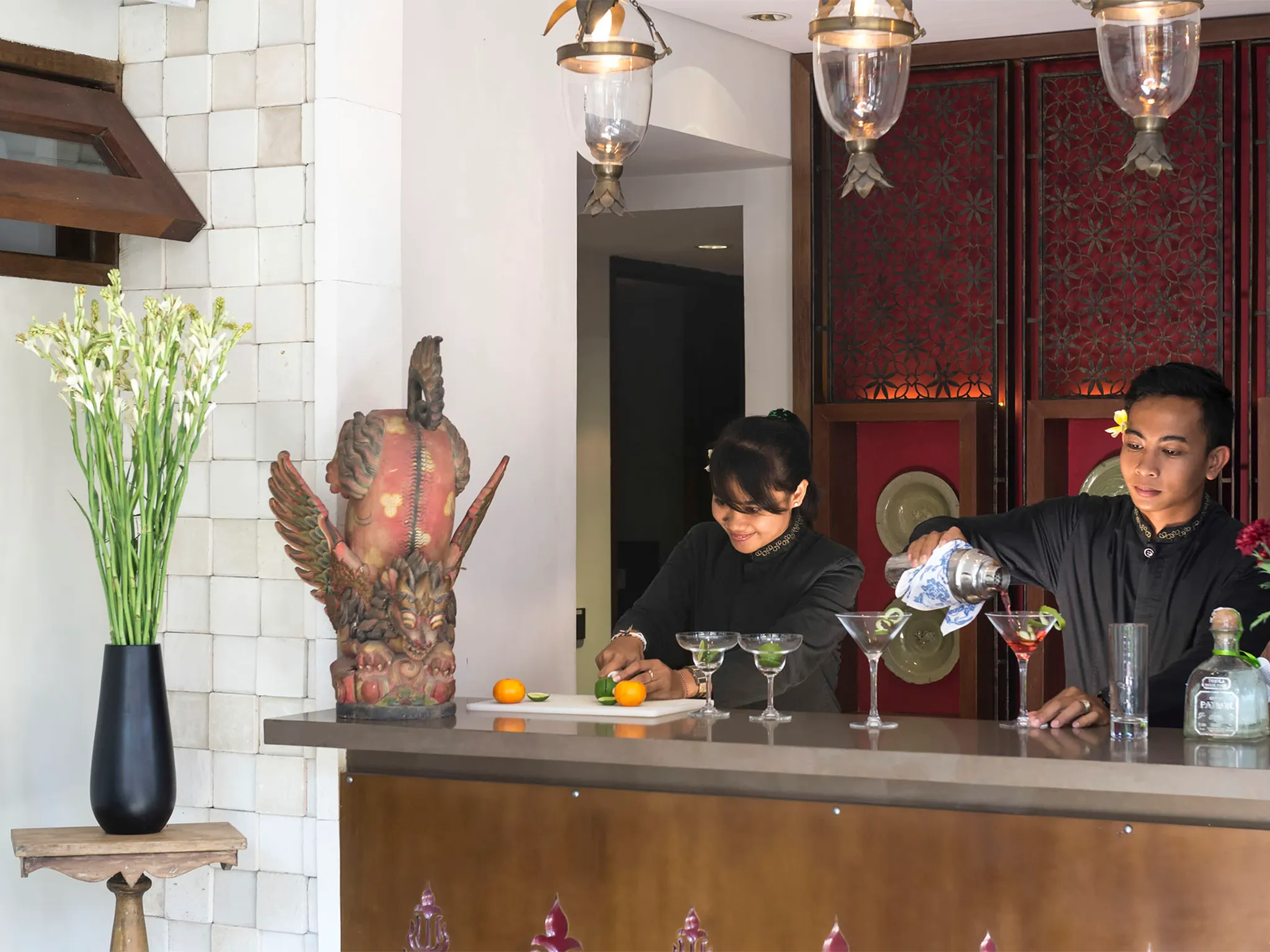 Des Indes II - Ultimate service