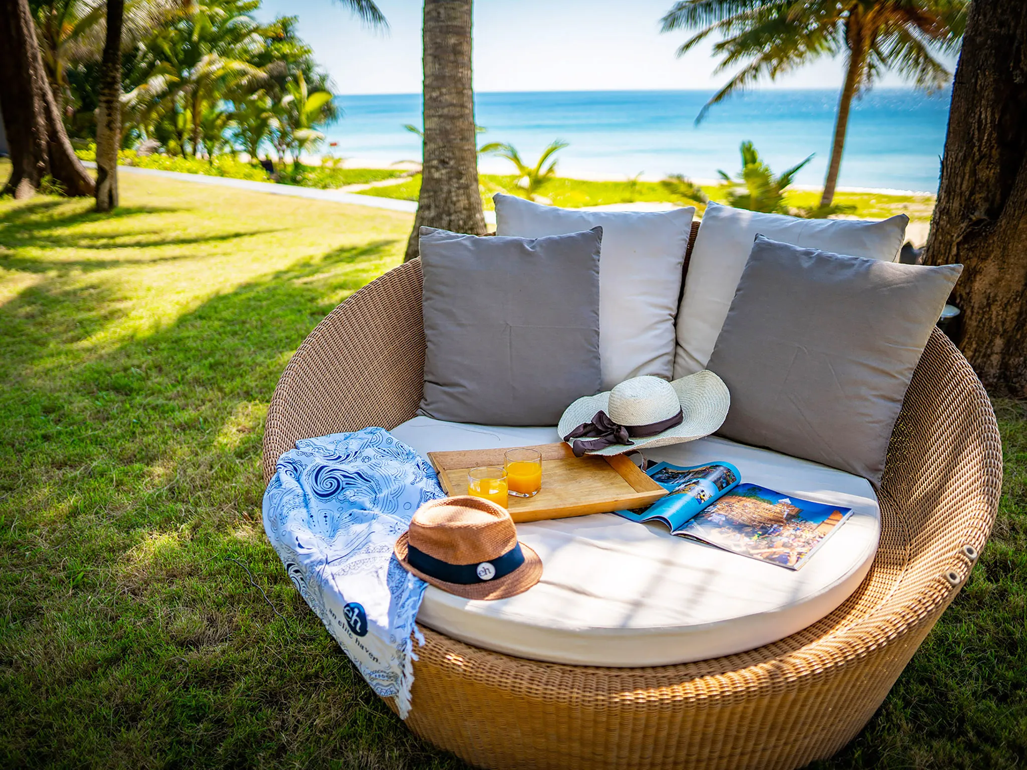 Grand Villa Noi - Relax and relish