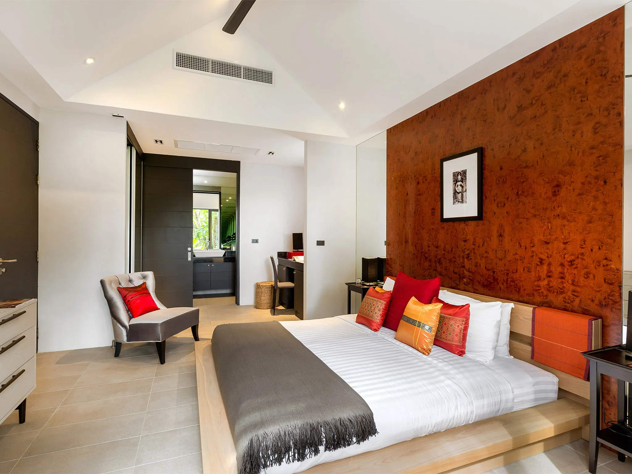 Infinity Blue Phuket - Bedroom facade