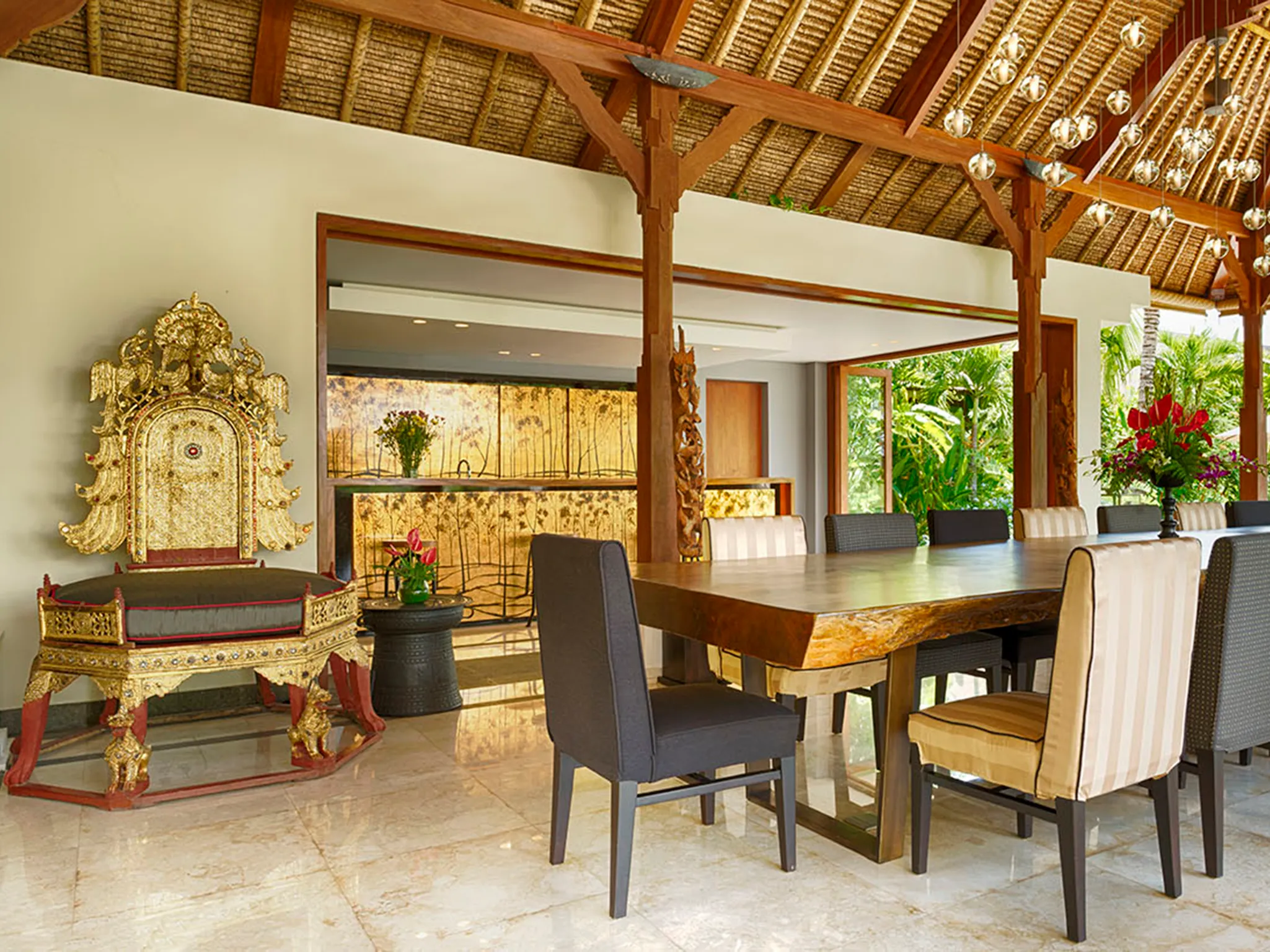 Kaba Kaba Estate - Open entertaining spaces