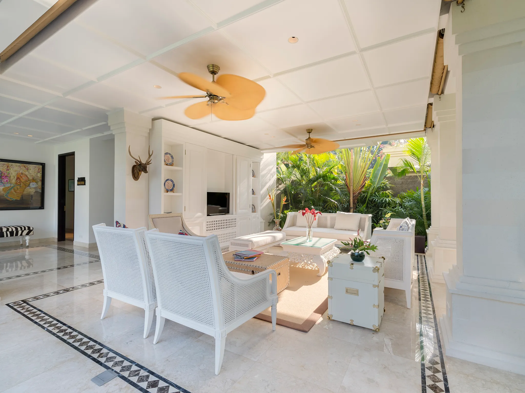 Kaba Kaba Estate - Sitting area