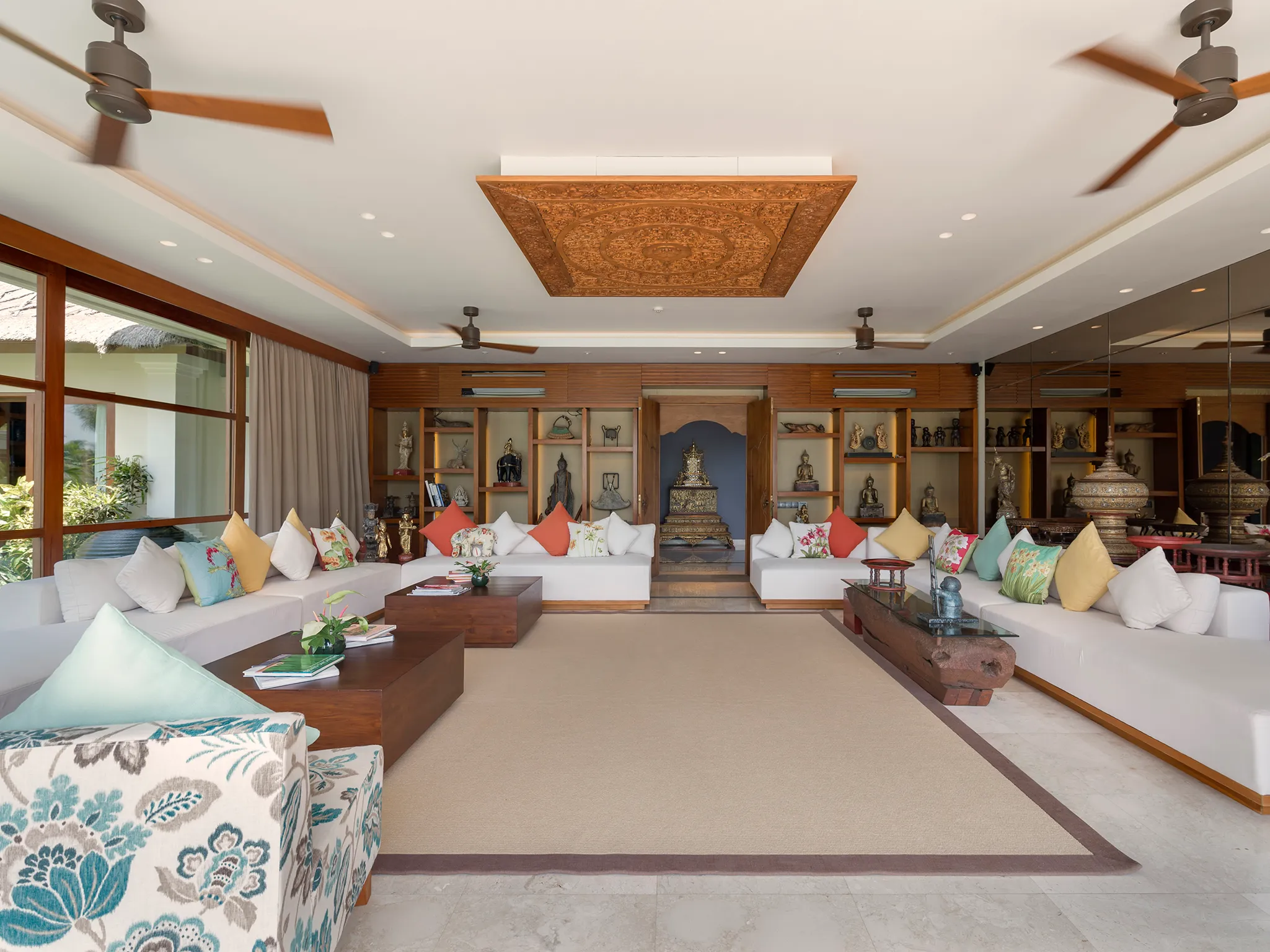 Kaba Kaba Estate - Living area