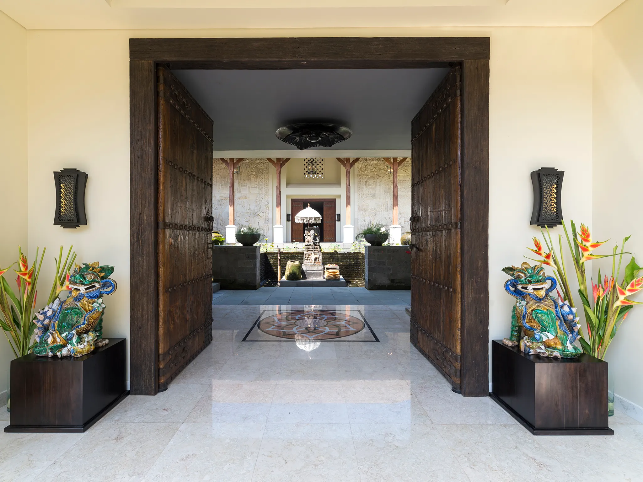 Kaba Kaba Estate - Entrance
