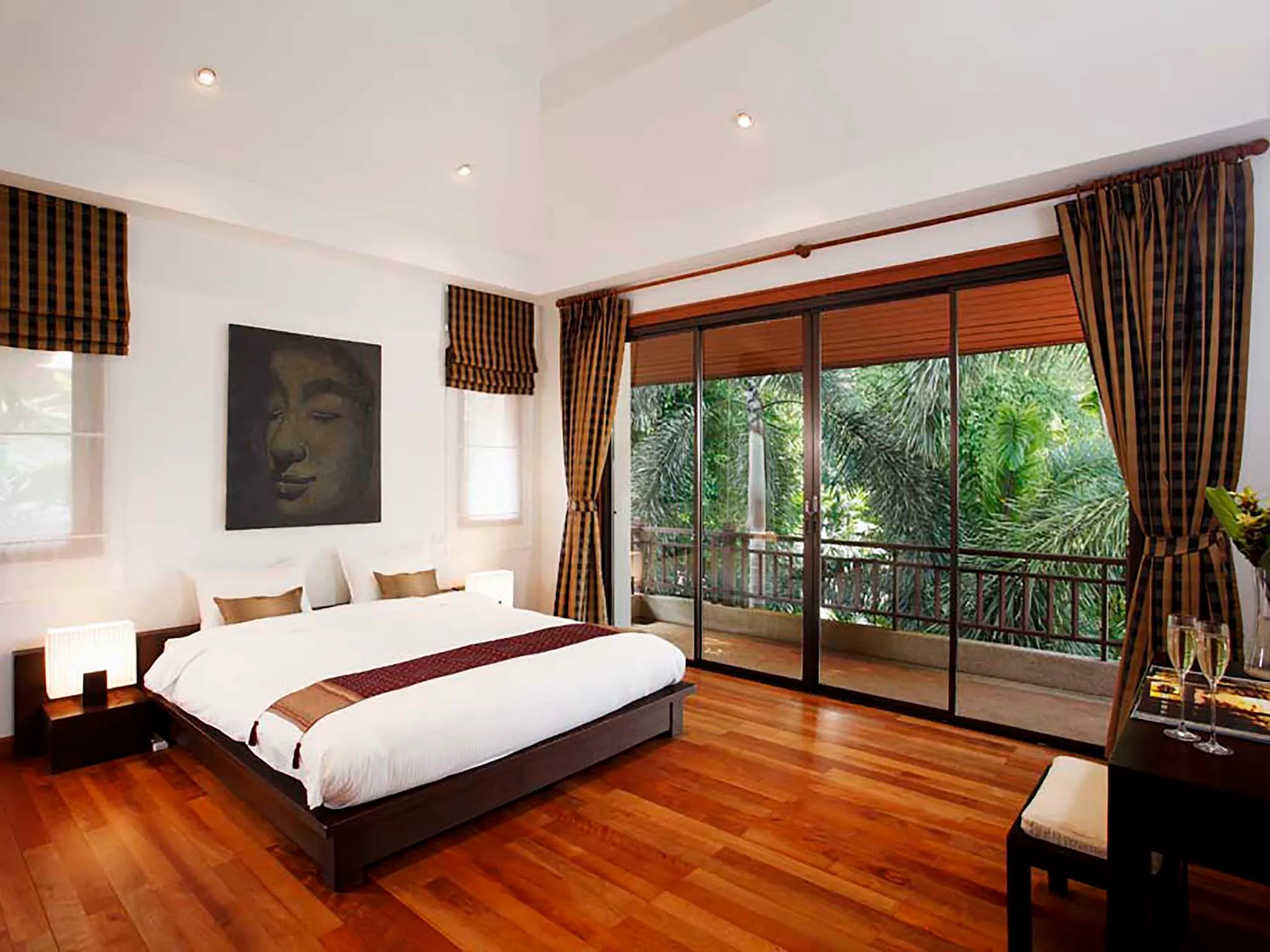 Laguna Waters - Guest bedroom three
