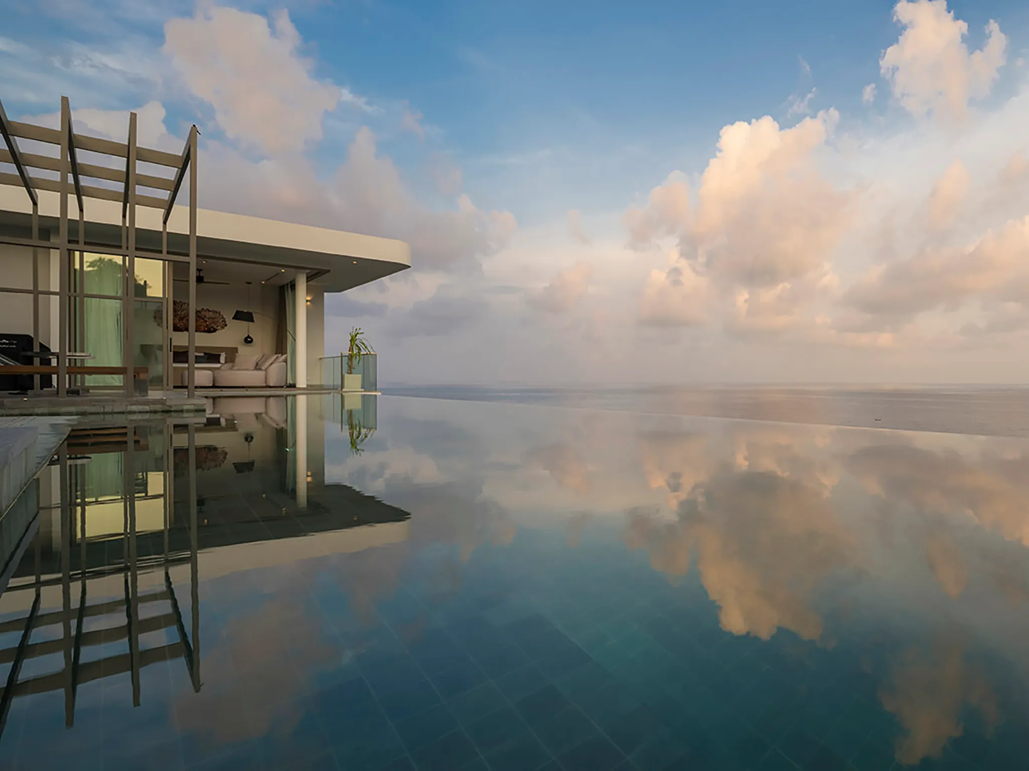 Malaiwana Penthouse - View from the pool
