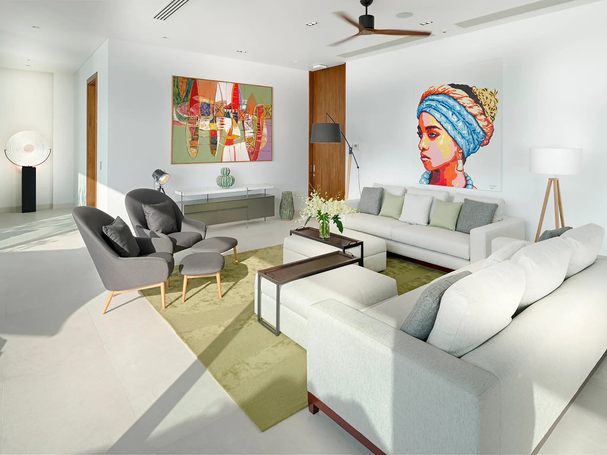 Malaiwana Penthouse - Spacious living area