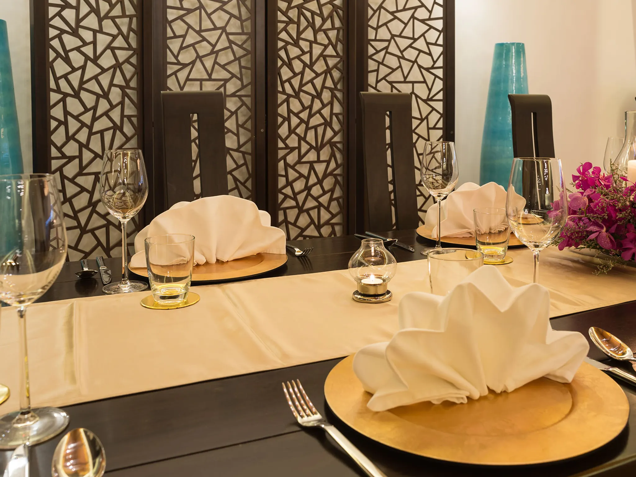 Villa Haleana - Dining set up