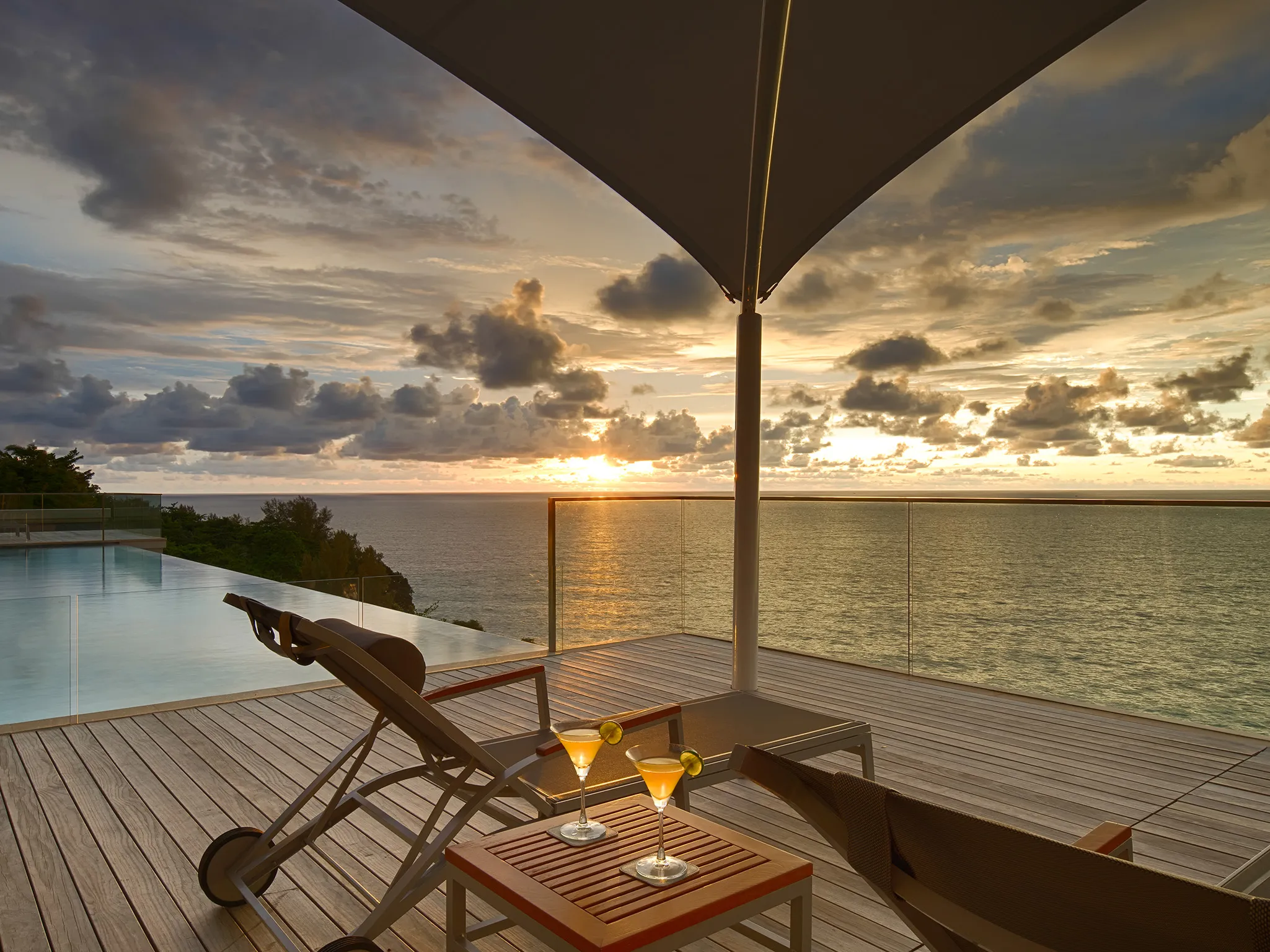 Malaiwana Villa R - Sunset awaits