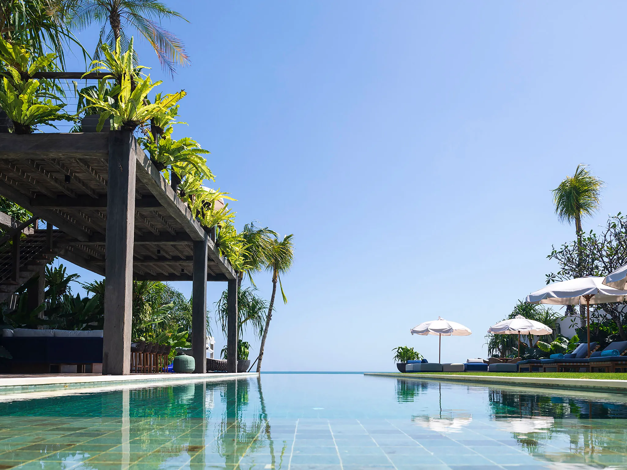 Noku Beach House - Pool detail