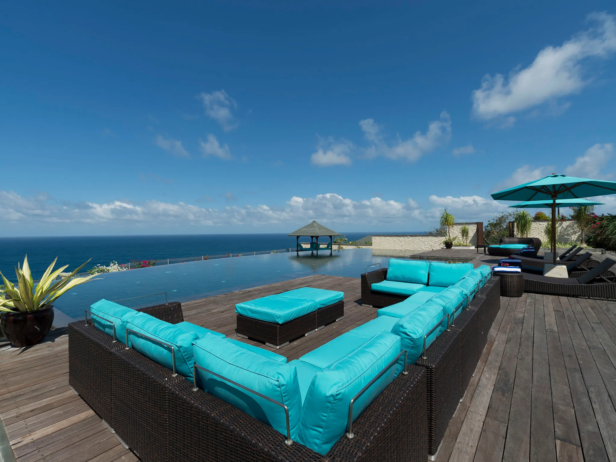 Pandawa Cliff Estate - The Pala - Poolside sea view