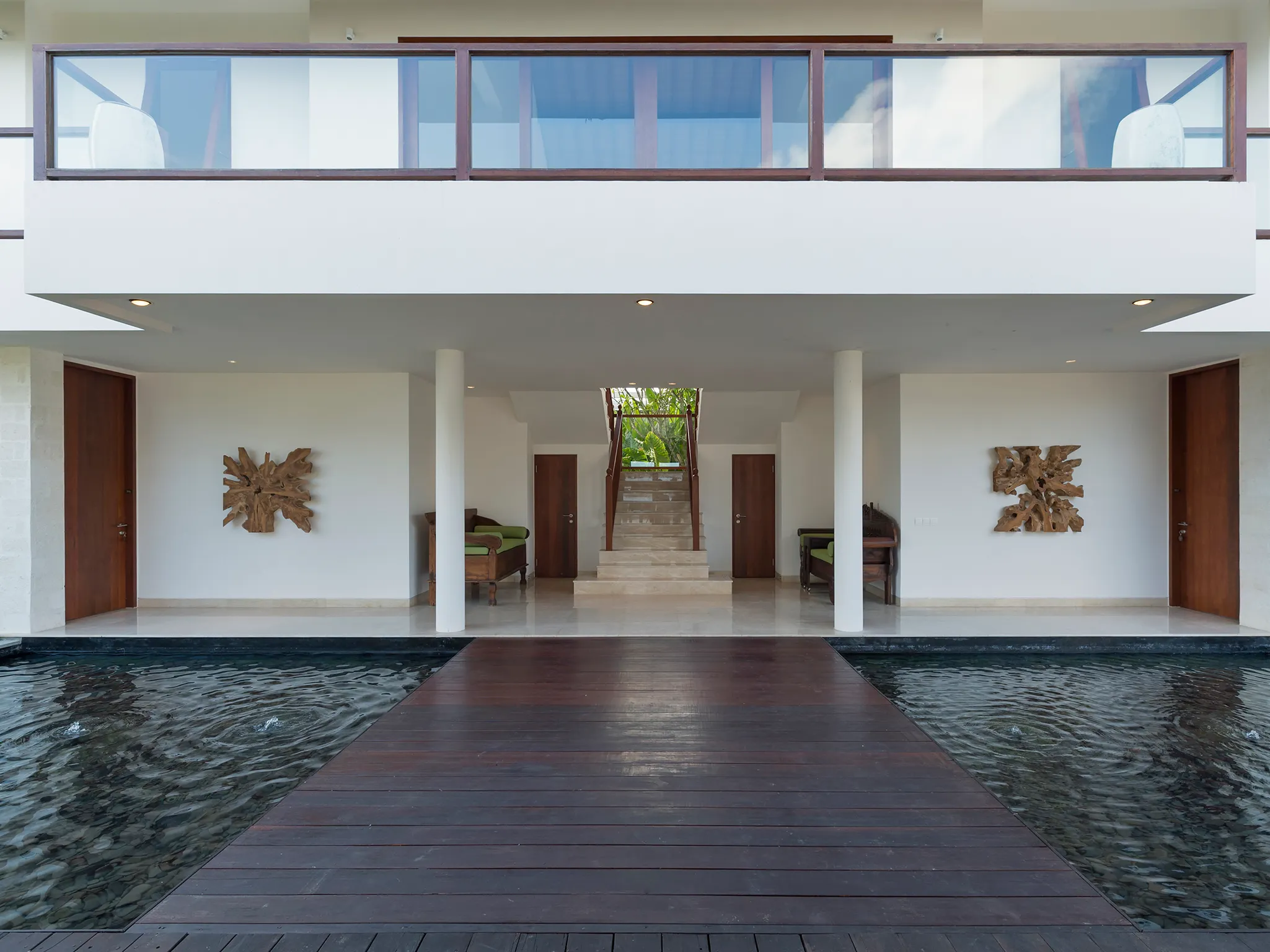 Pandawa Cliff Estate - Villa Marie - Villa walkway