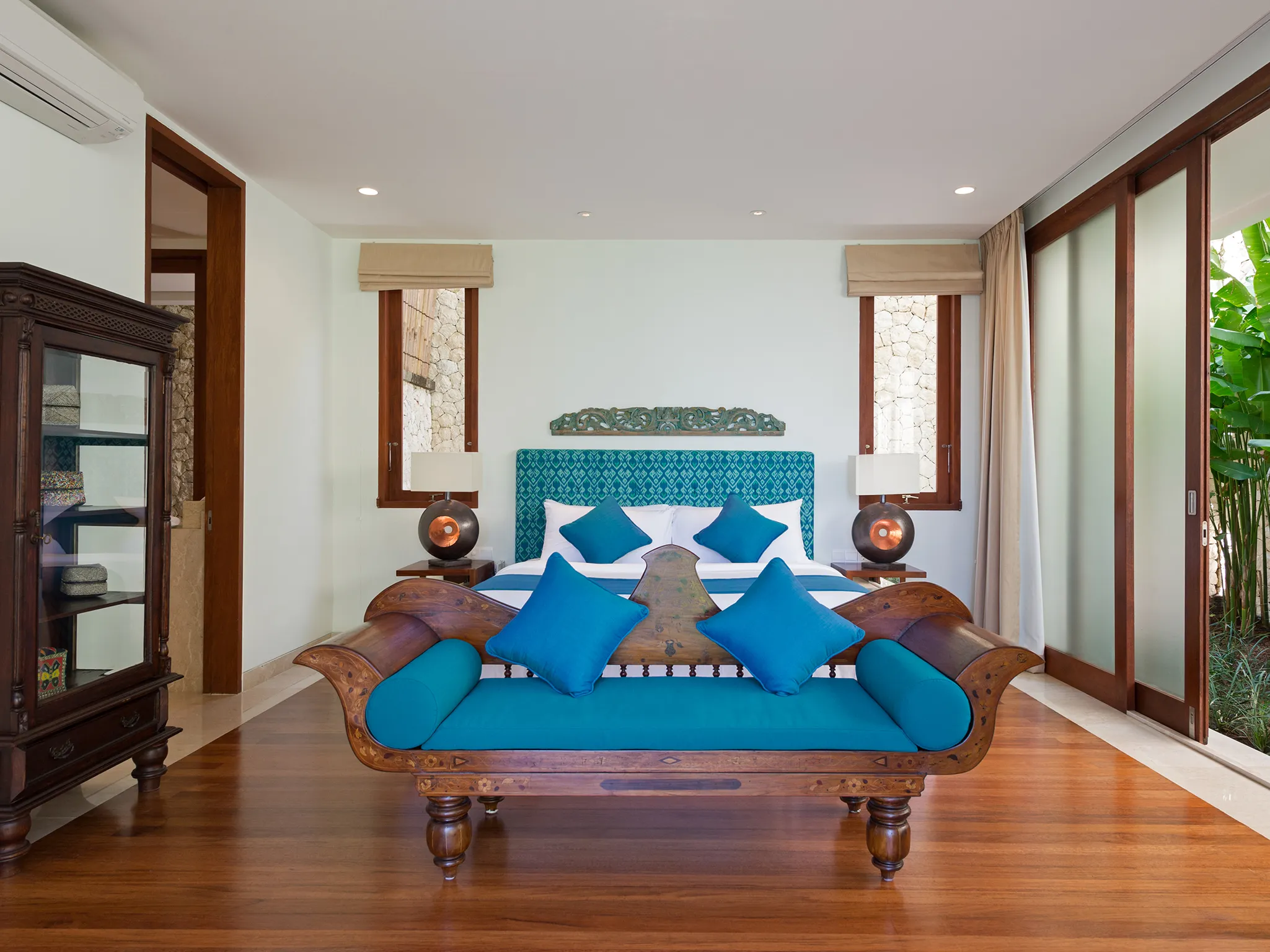 Pandawa Cliff Estate - Villa Rose - Bedroom three