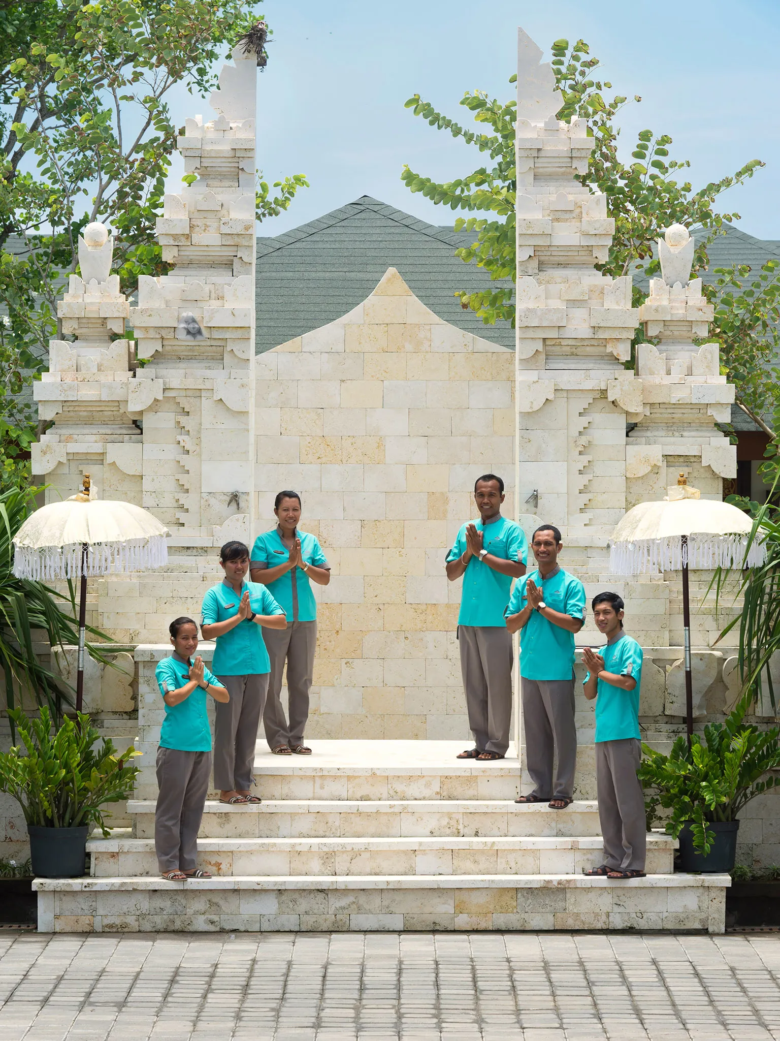Pandawa Cliff Estate - Villa Rose - The staff