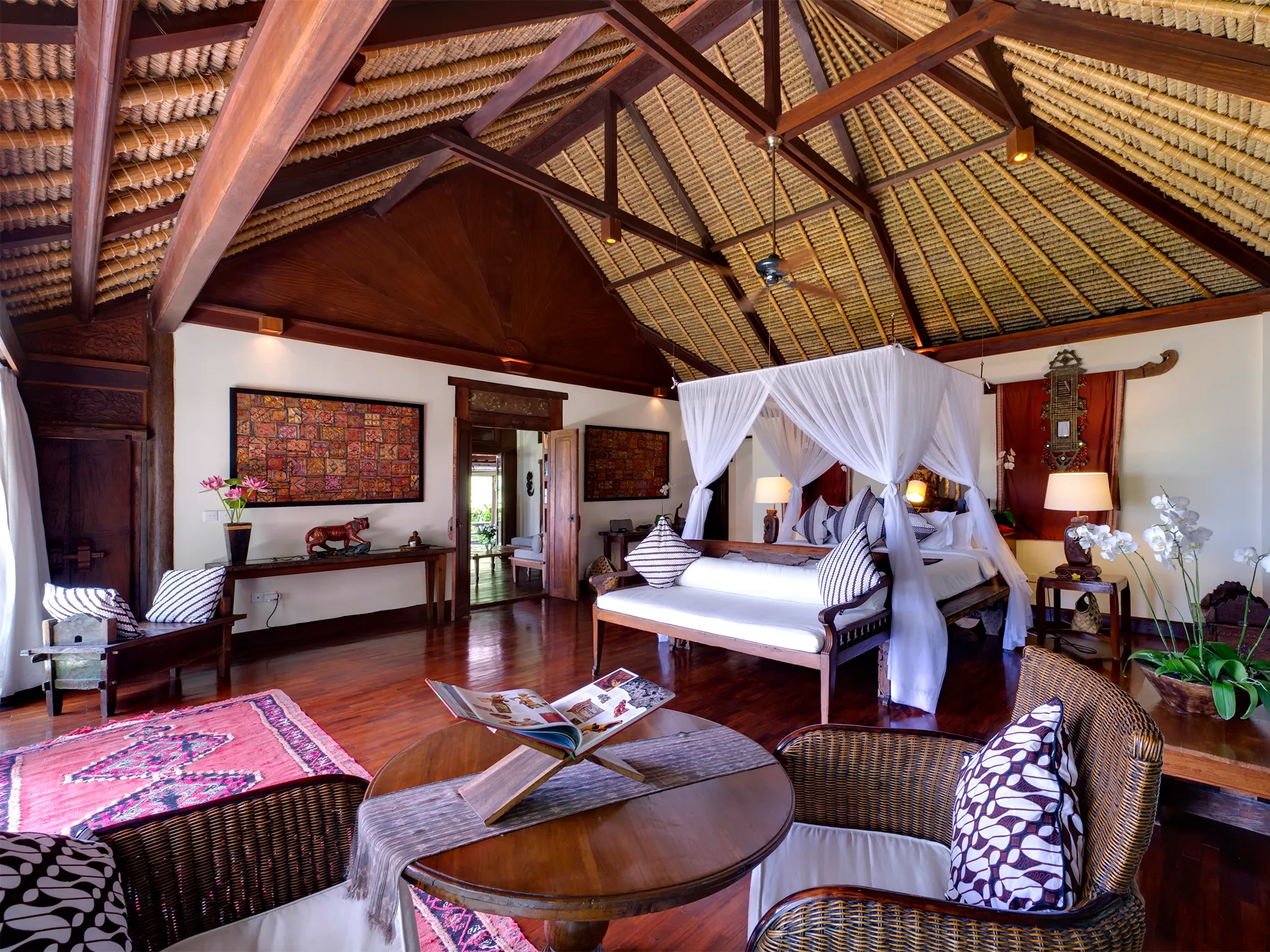 Villa Sungai Tinggi - Master suite