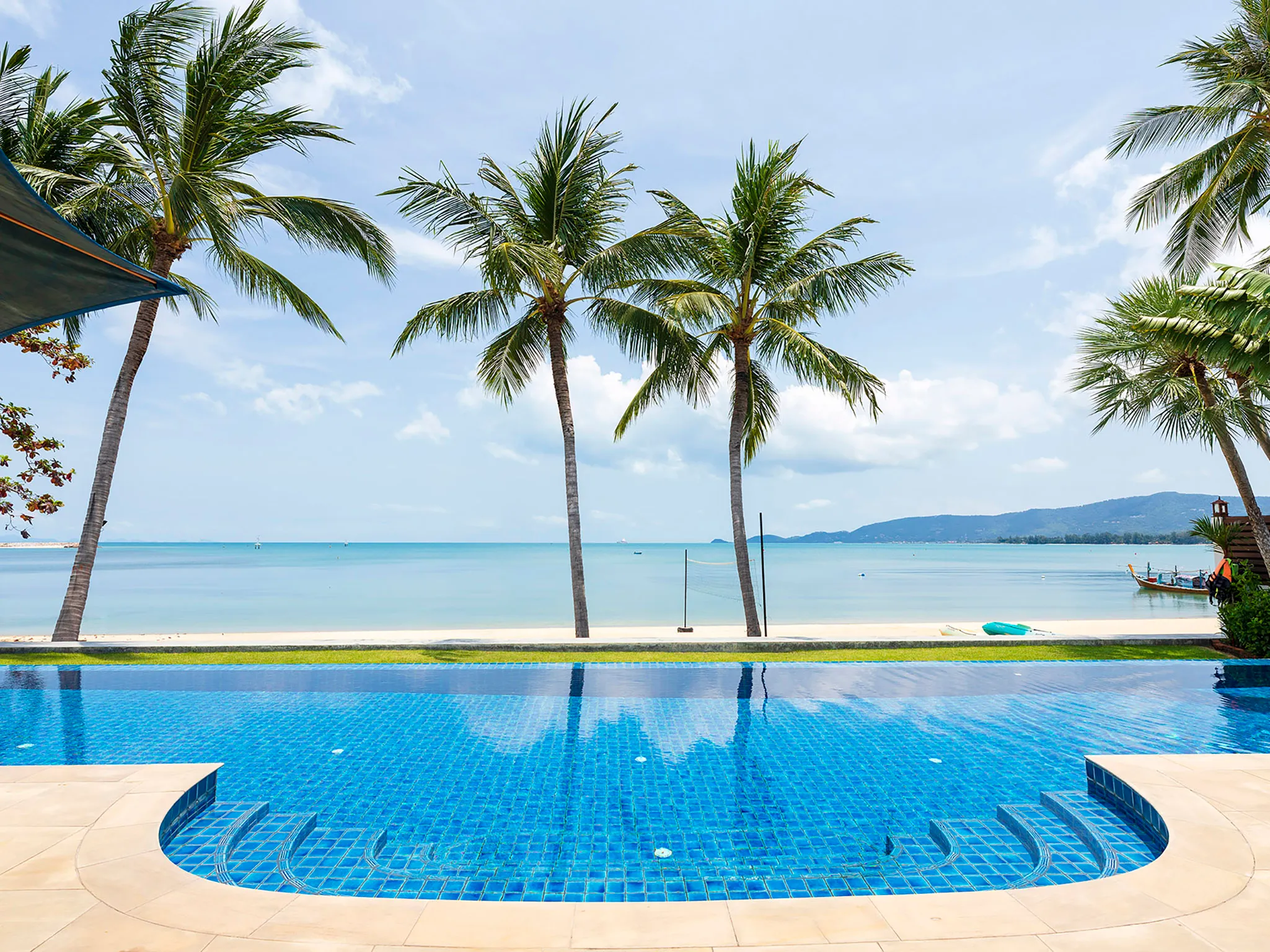 Tawantok Beach Villas - Villa 1 - View from the pool