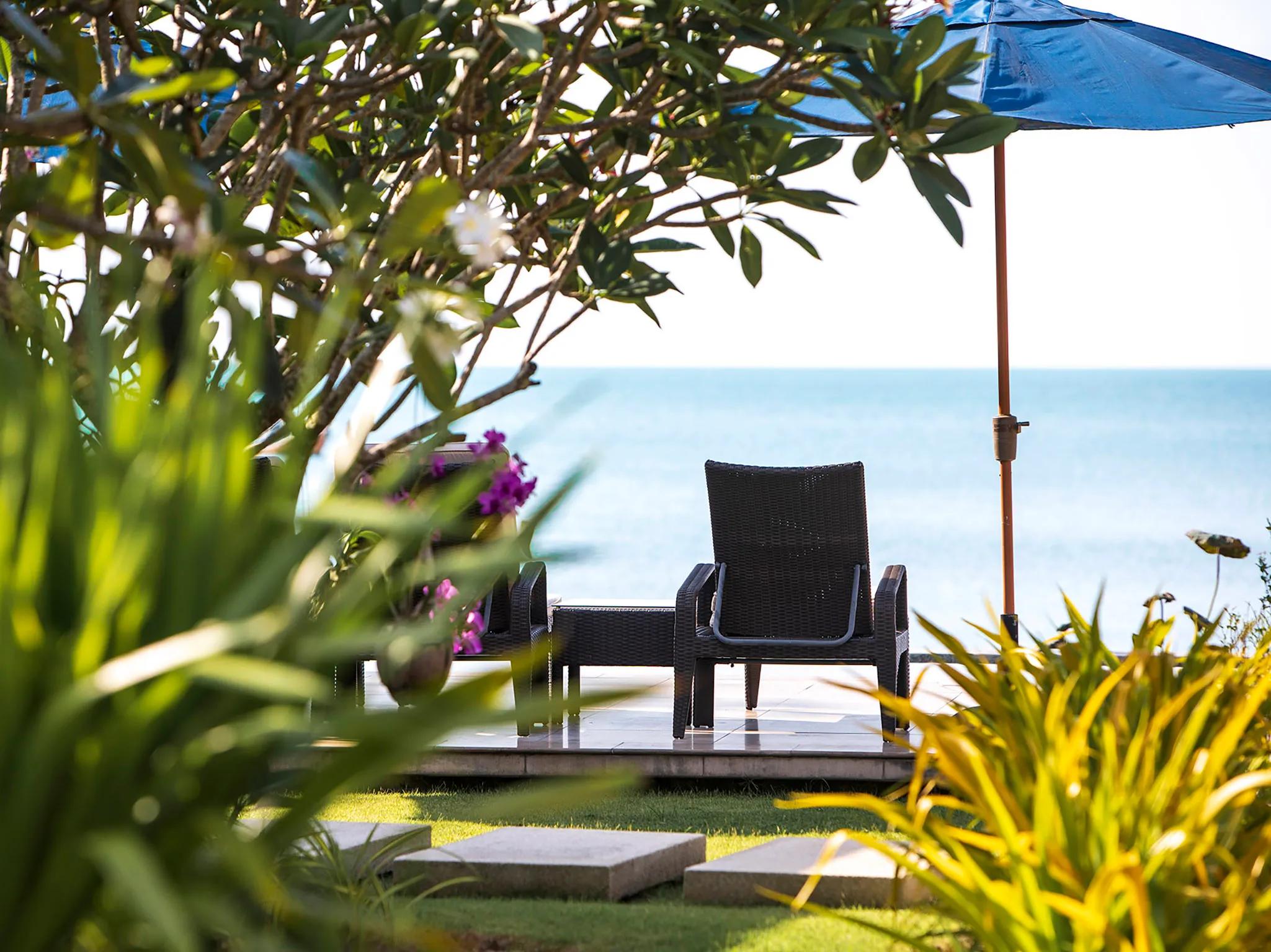 Tawantok Beach Villas - Villa 1 - Tropical lush