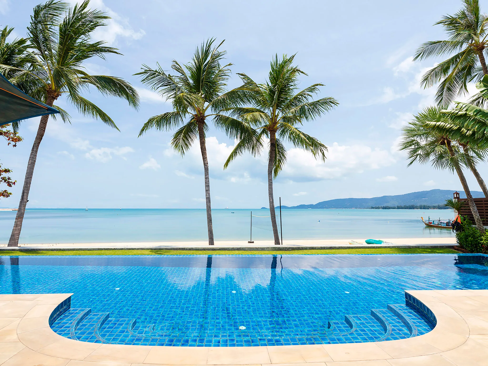Tawantok Beach Villas - Villa 2 - View from the pool