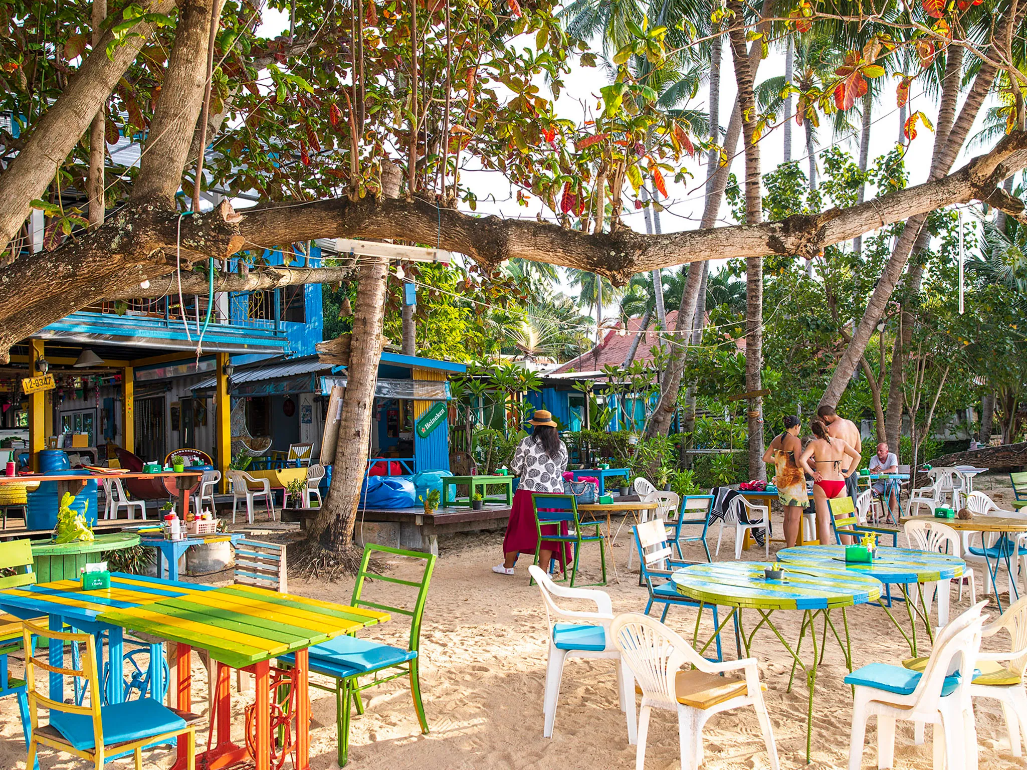 Tawantok Beach Villas - Villa 2 - Beachfront restaurant near the villa