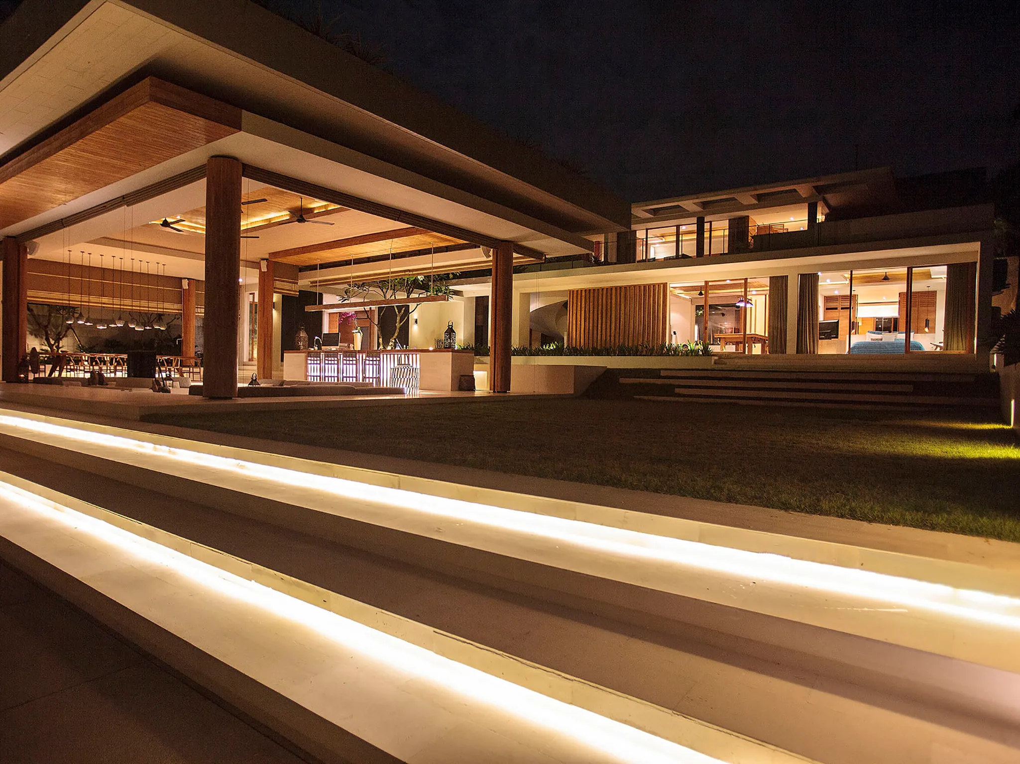 The Iman Villa - Night scene