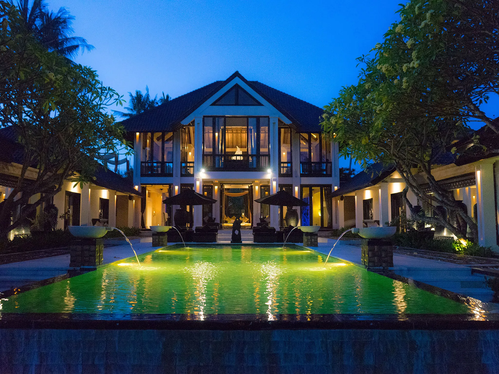 Villa Ylang Ylang - Villa at night