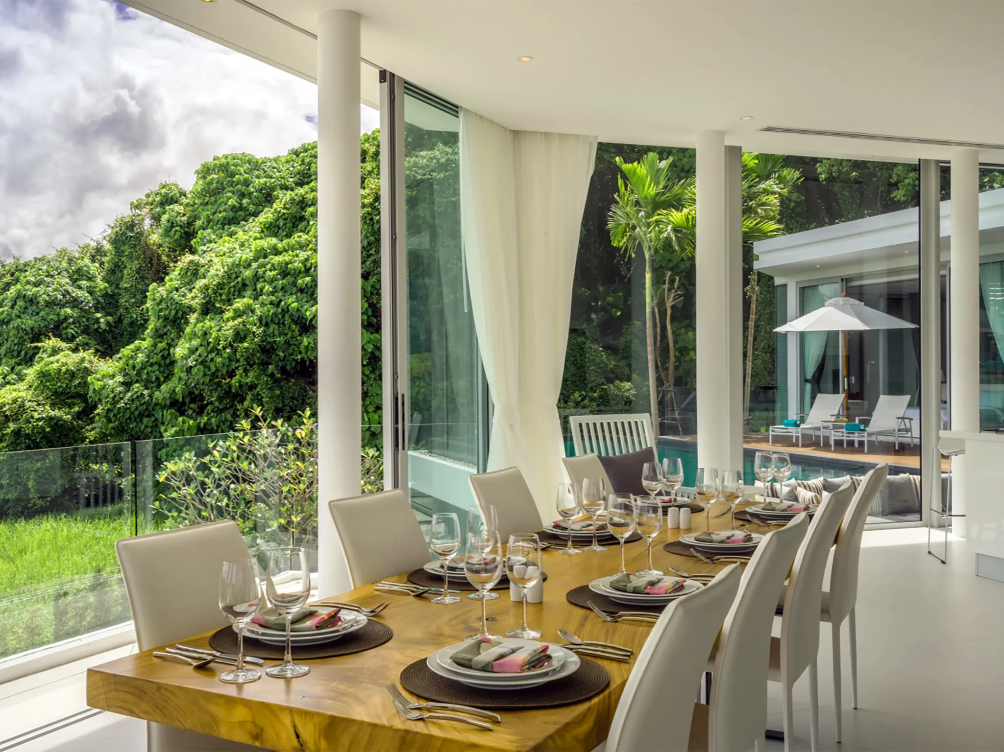 Villa Abiente - Dining area