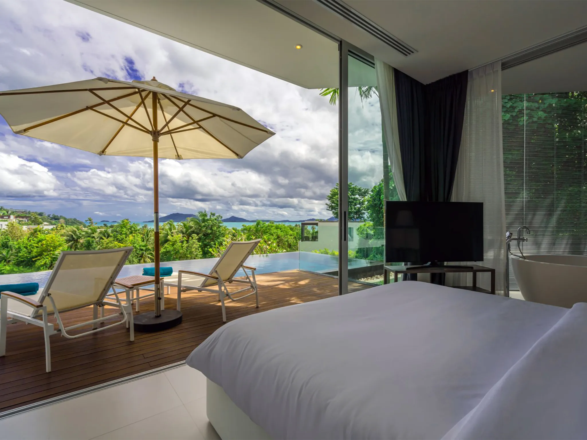 Villa Abiente - Bedroom stunning view