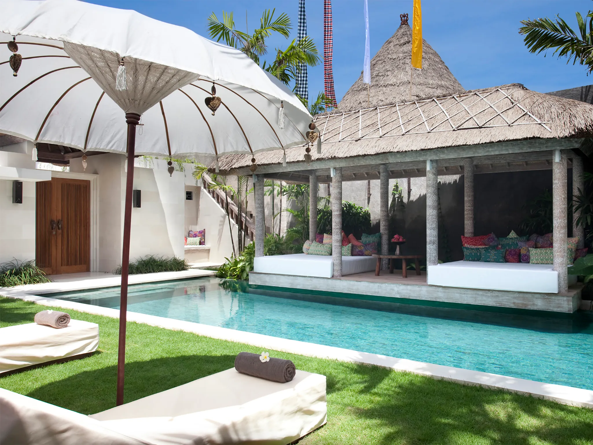 Villa Adasa - Pool side
