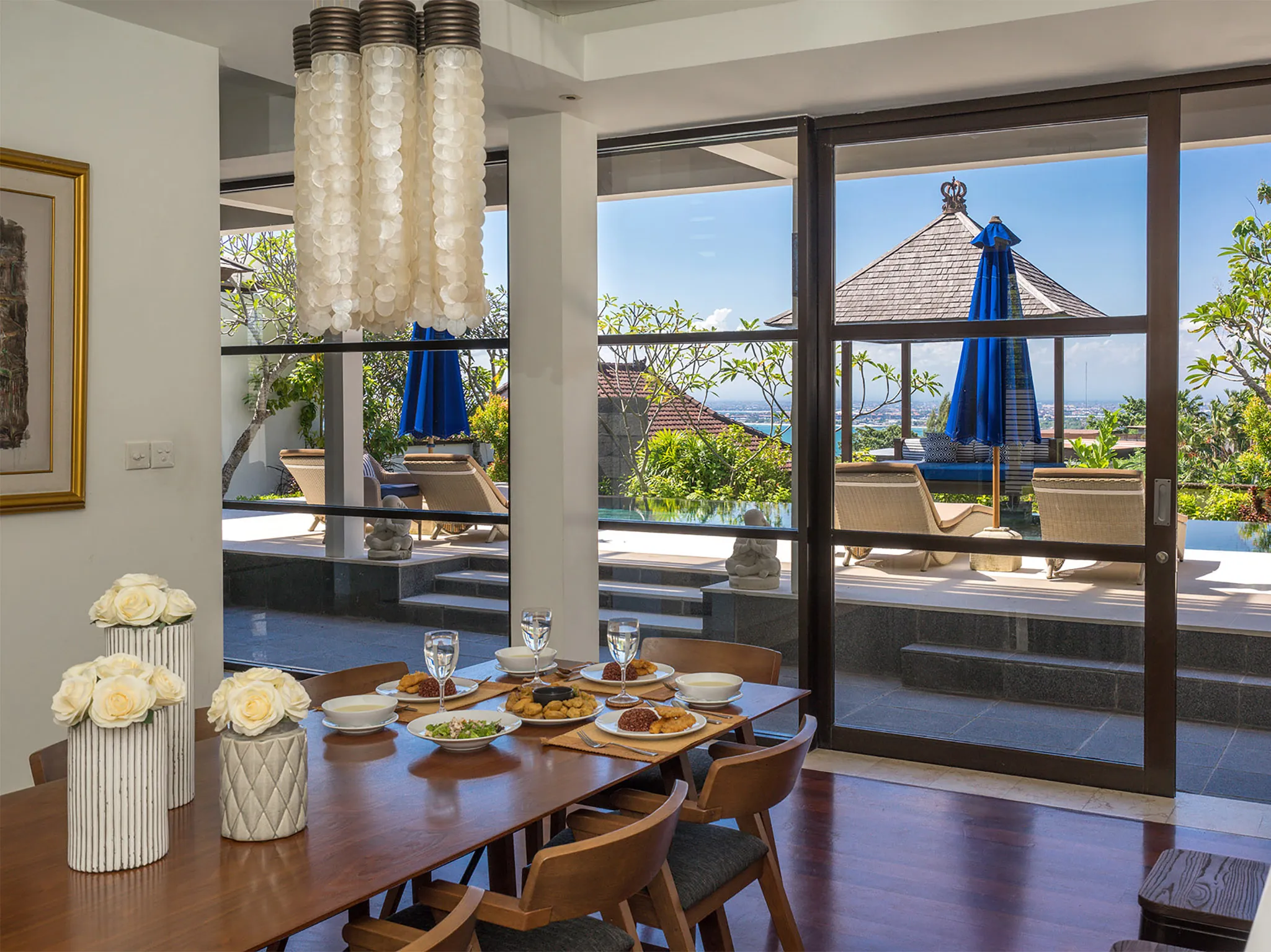 Villa Adenium - Dining area view to the pool