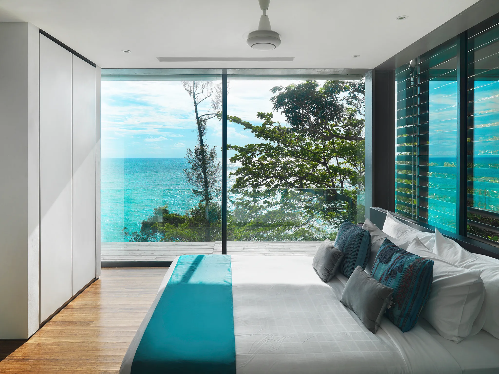 Villa Amanzi Kamala - Bedroom outlook