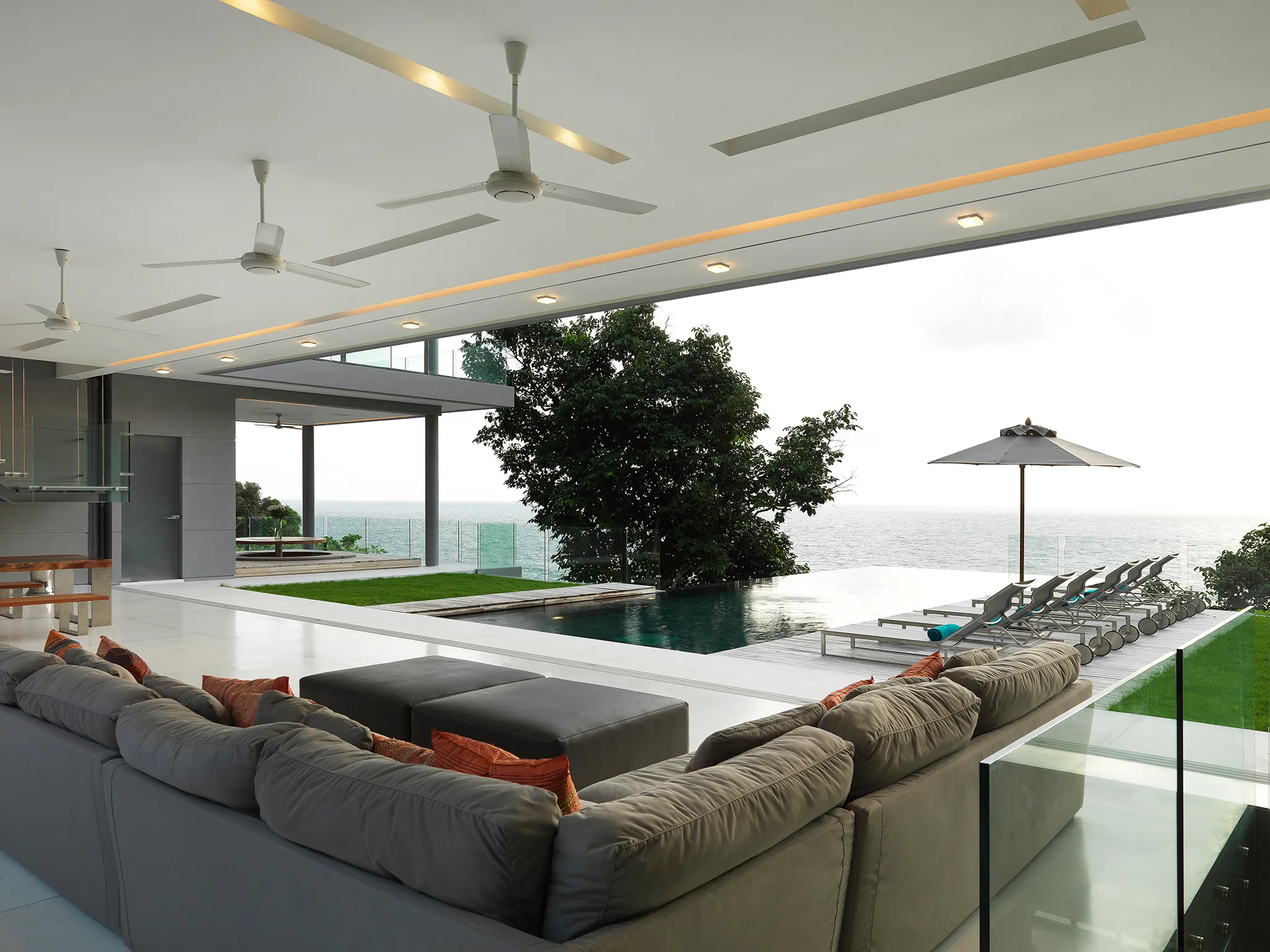 Villa Amanzi Kamala - Living area outlook
