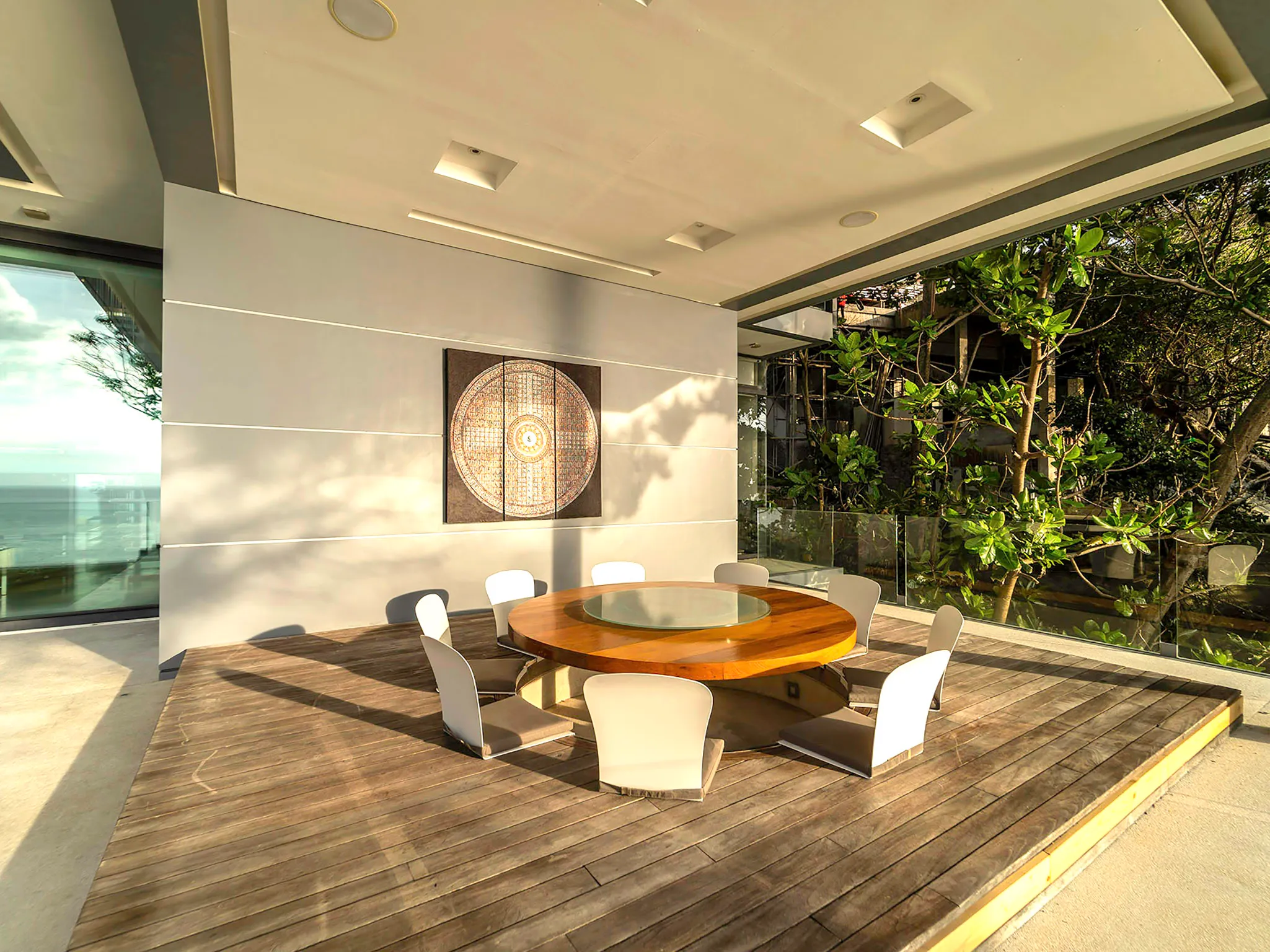Villa Amanzi Kamala - Unique dining area design