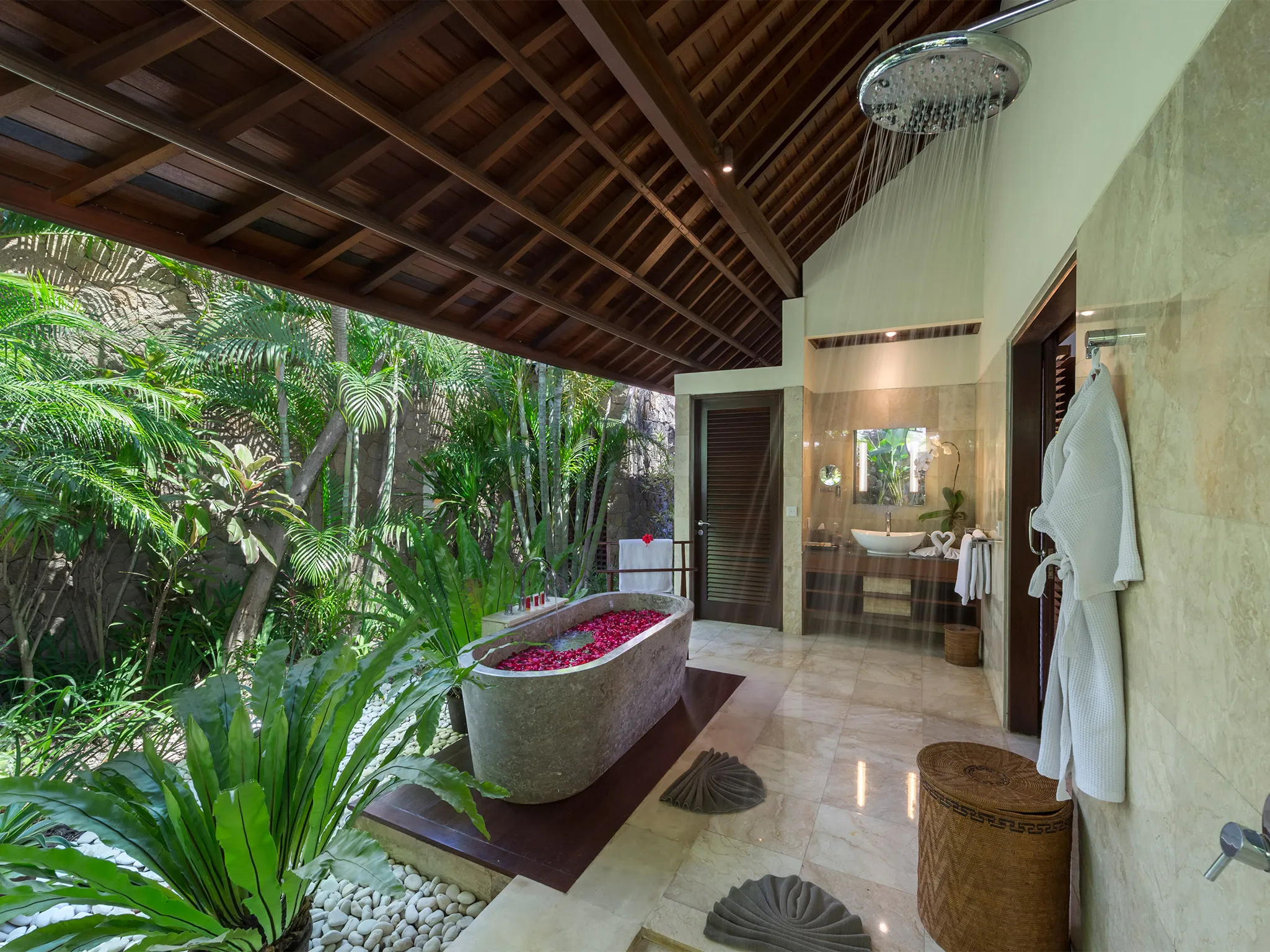 Villa Asta - Ensuite bathroom