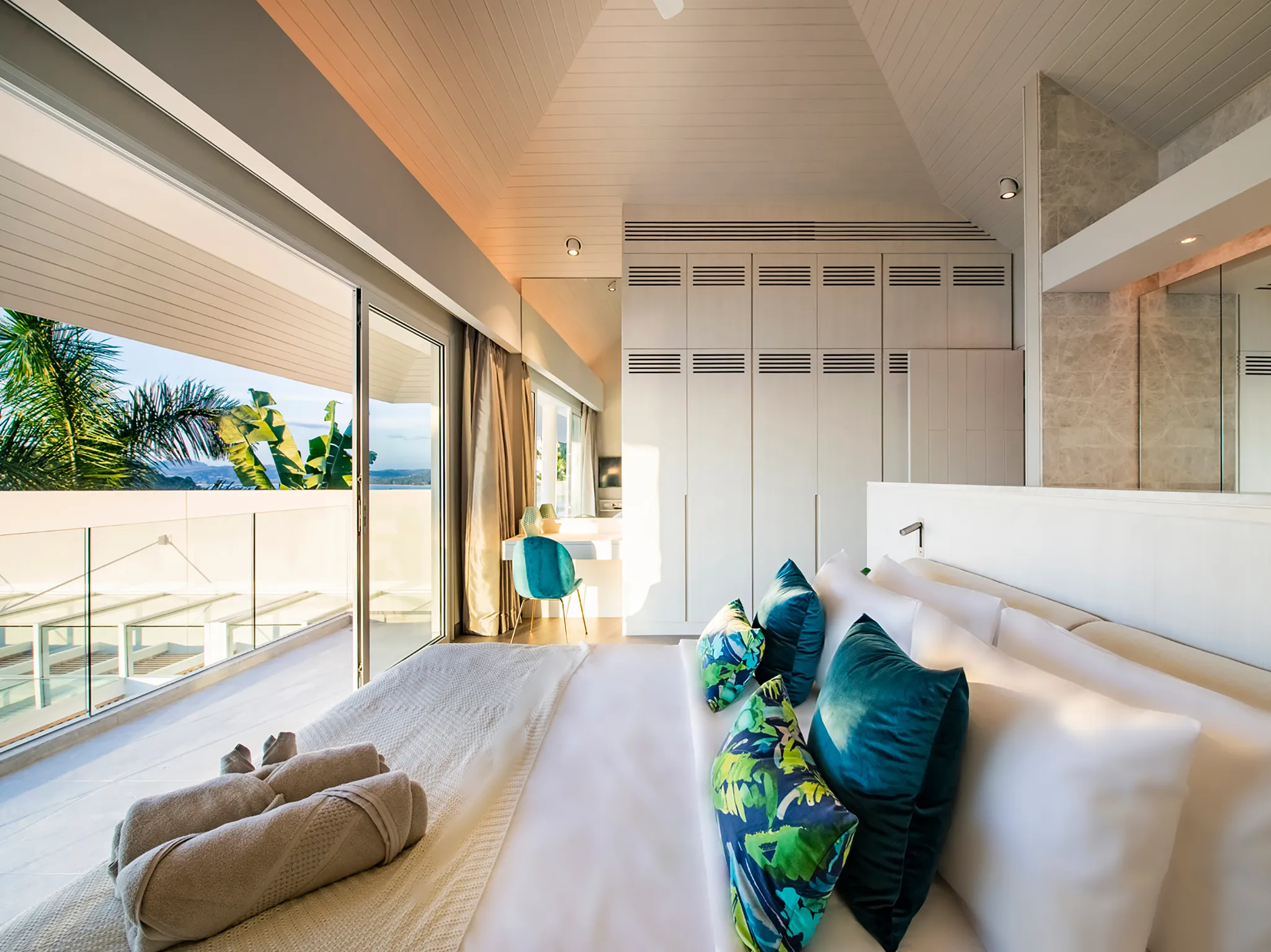 Villa Borimas - Comfortable guest bedroom two