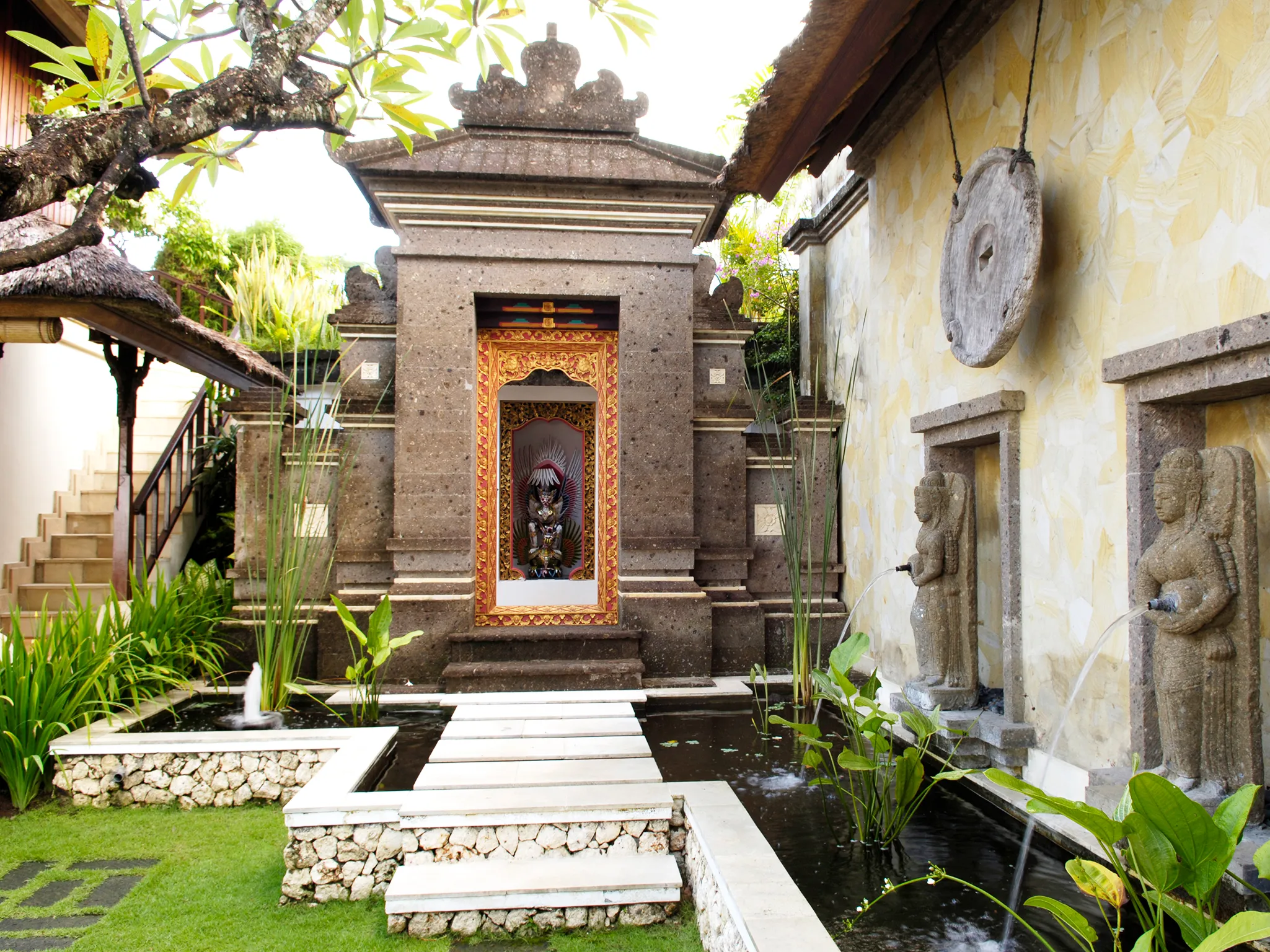 Villa Cemara - Balinese exterior