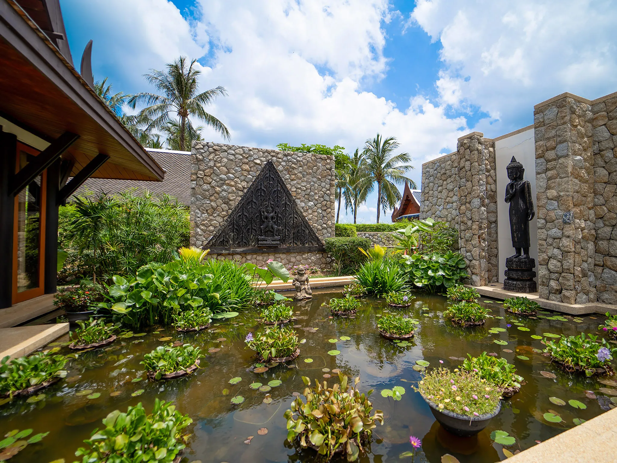 Villa Chada - The pond