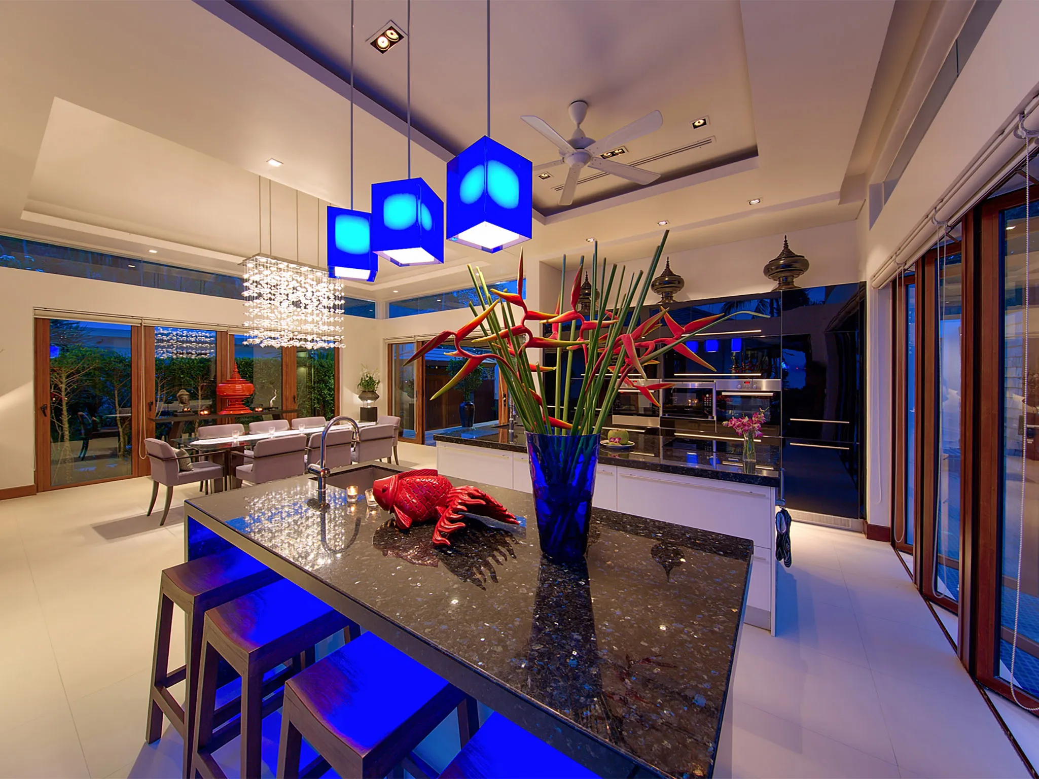 Villa Chi Samui at Lotus Samui - Kitchen and dining area at night