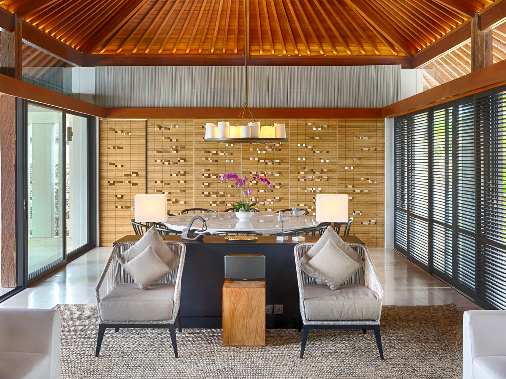 Villa Hamsa - Contemporary style
