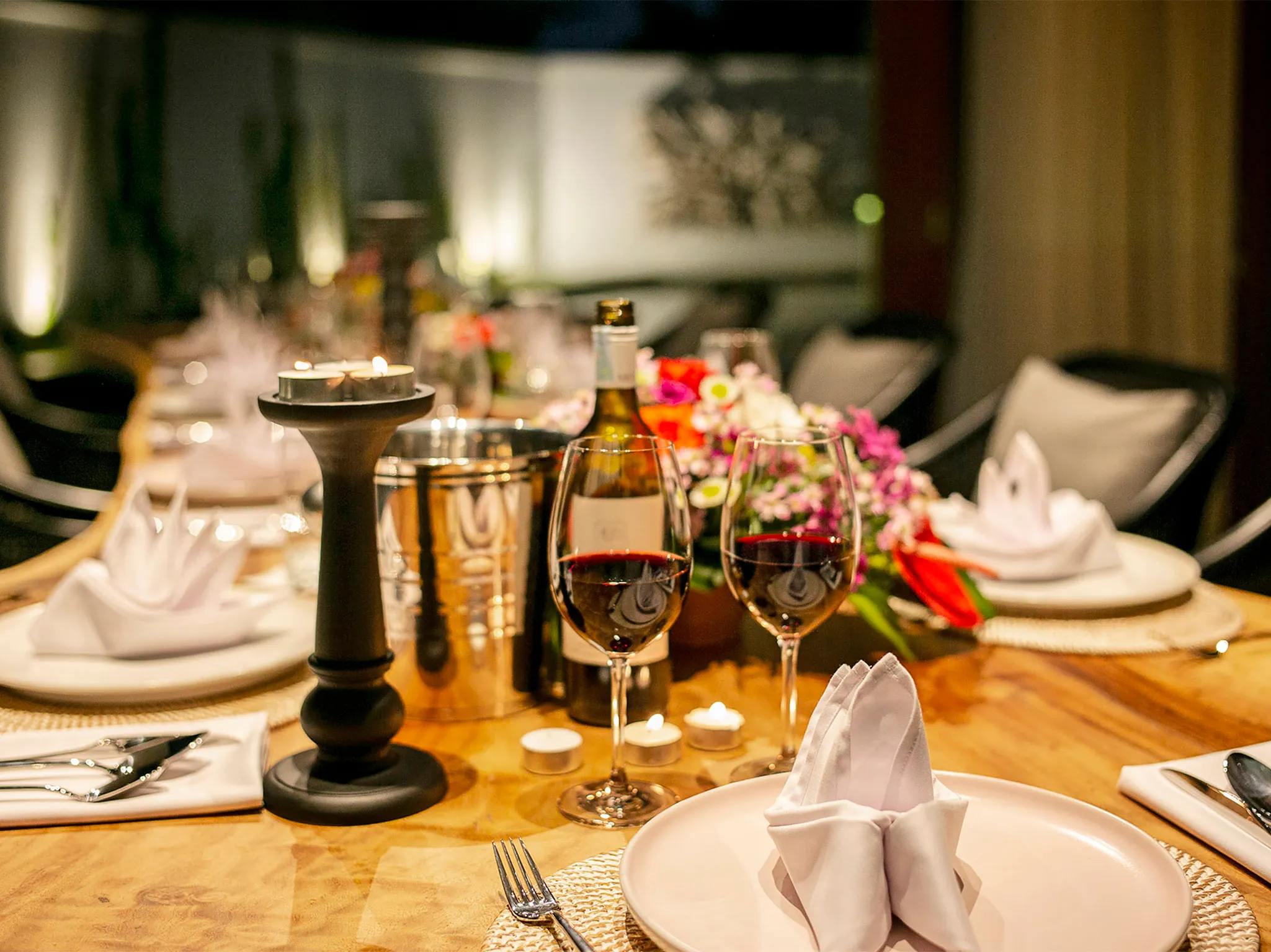 Villa Indrani - Classy dining setup