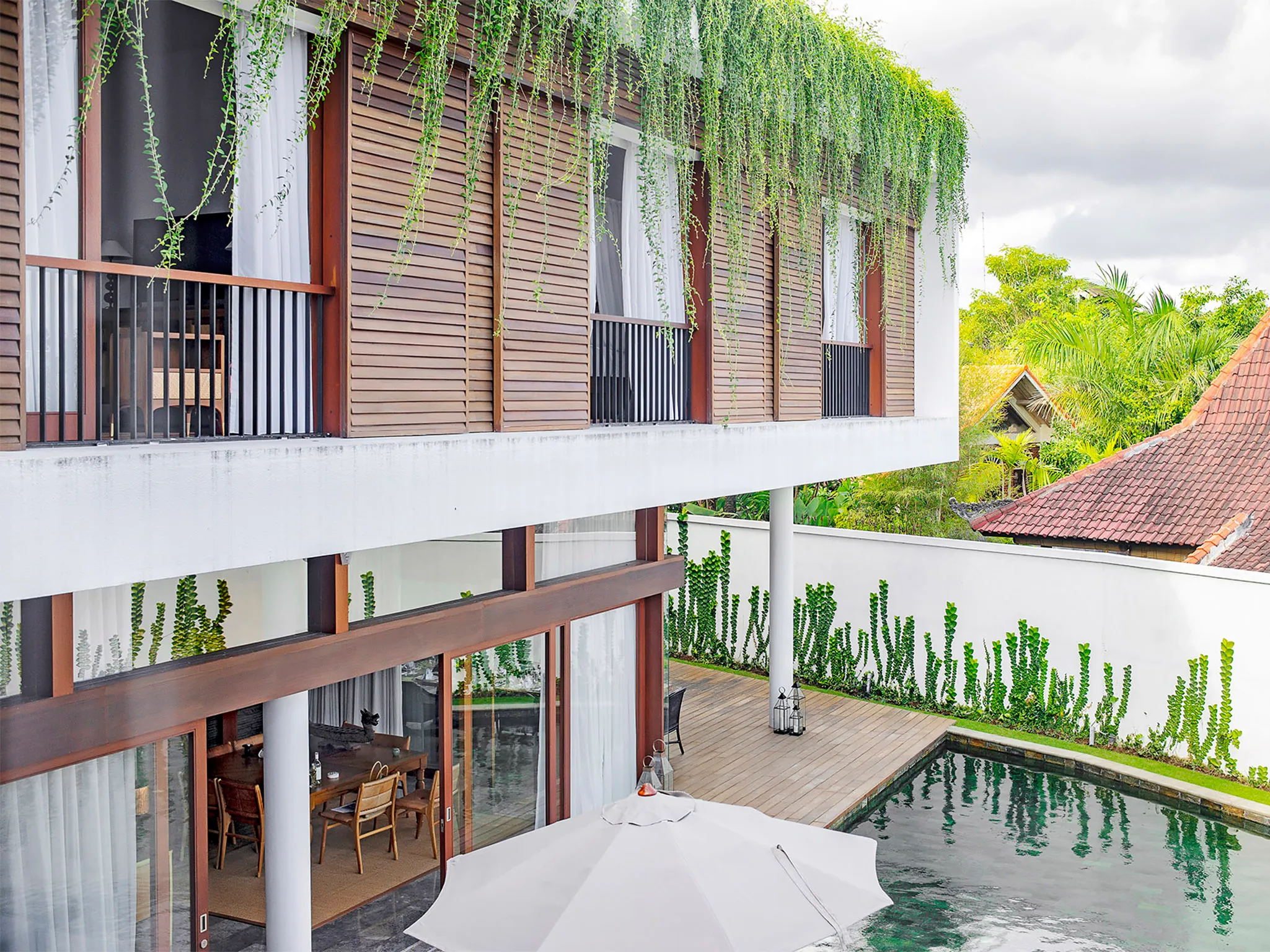 Villa Indrani - Morning view of the villa