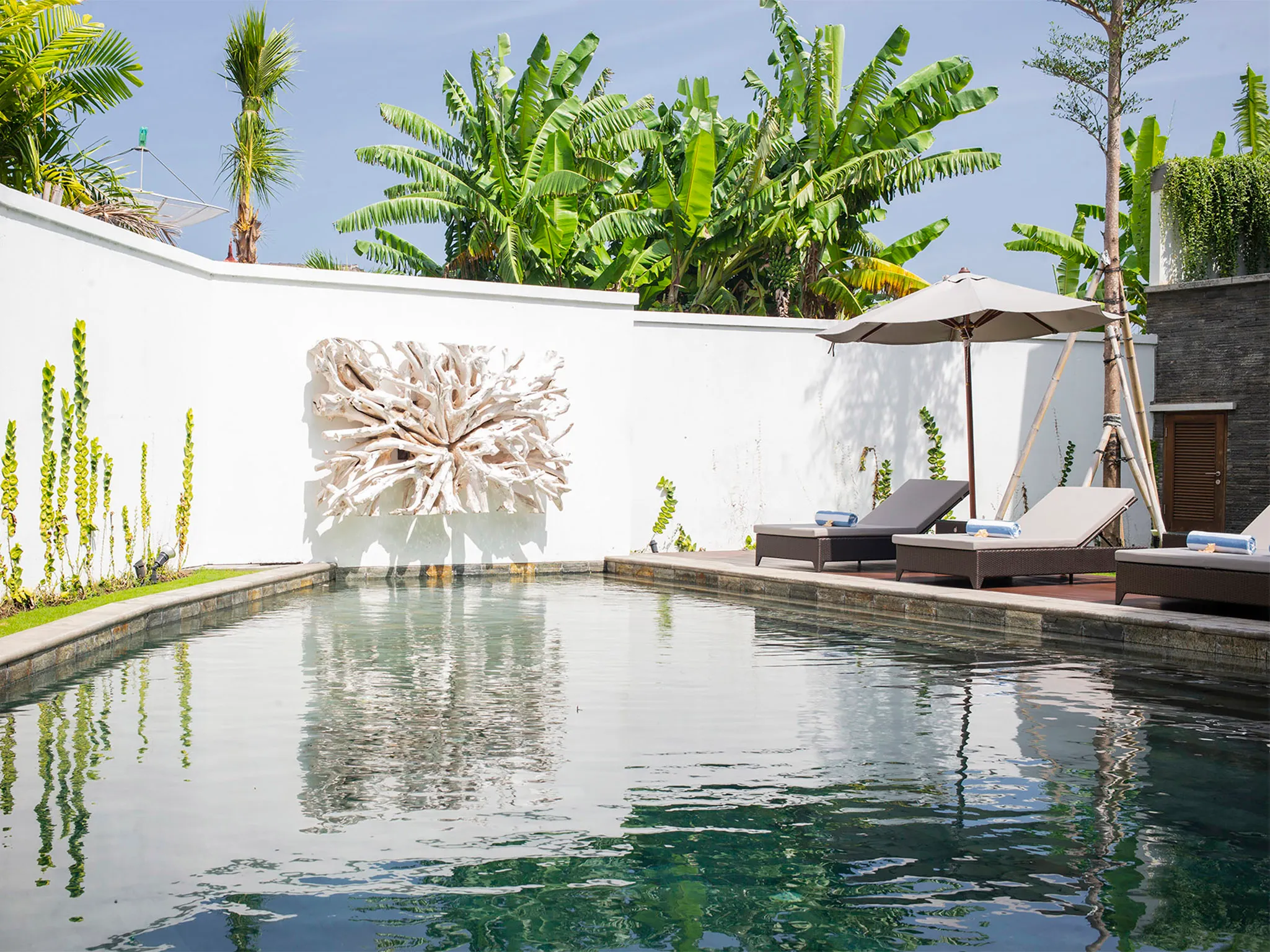 Villa Indrani - Pool