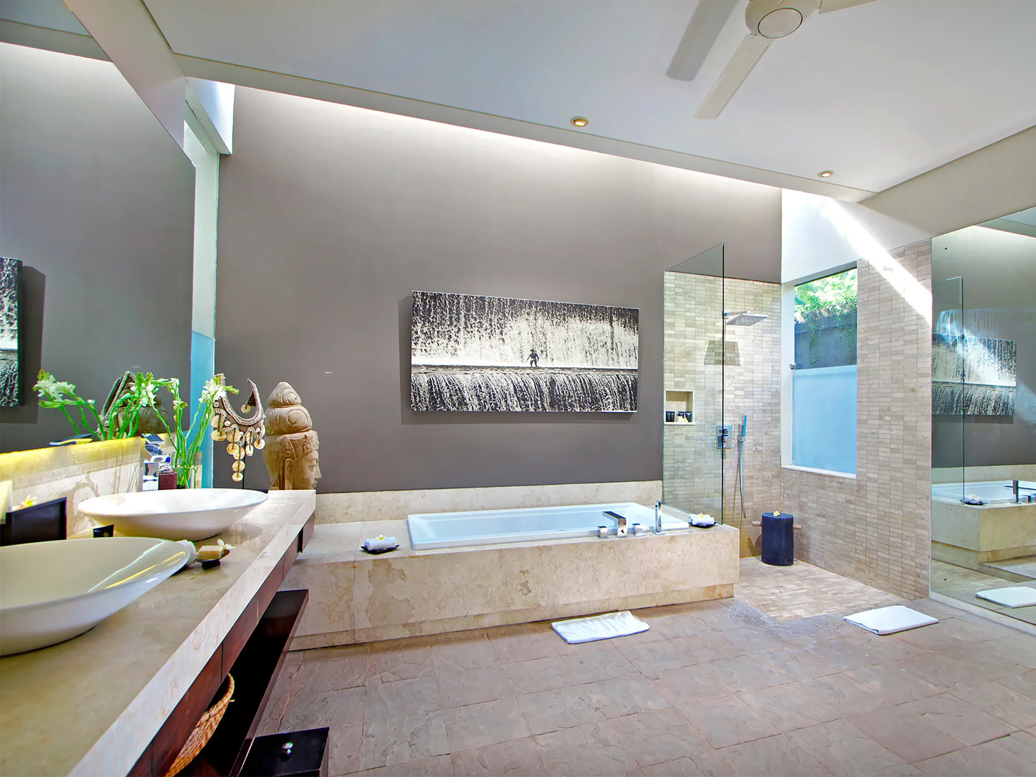 Villa Kalyani - Second master bedroom ensuite