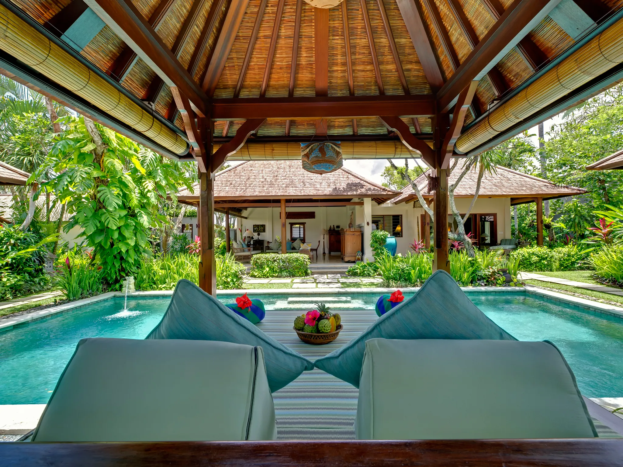 2. Villa Kedidi - Pool bale