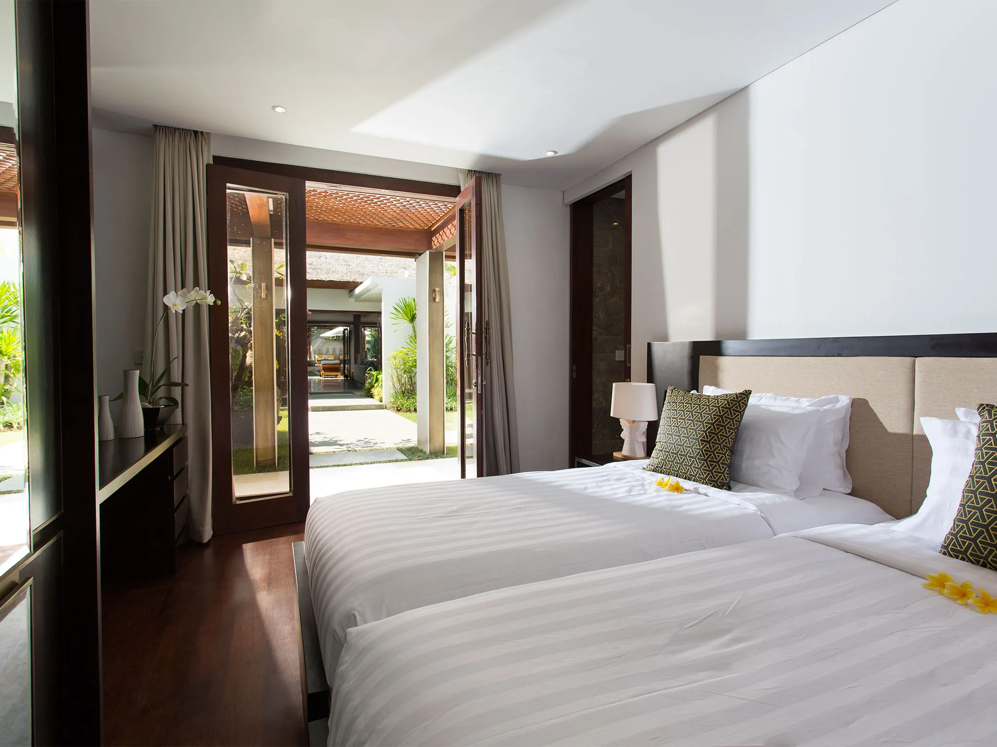 Villa Lilibel - Twin bedroom view