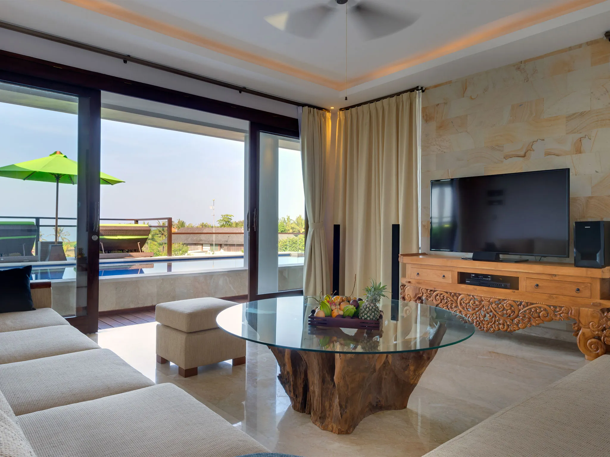 Villa Luwih - Upstairs media room